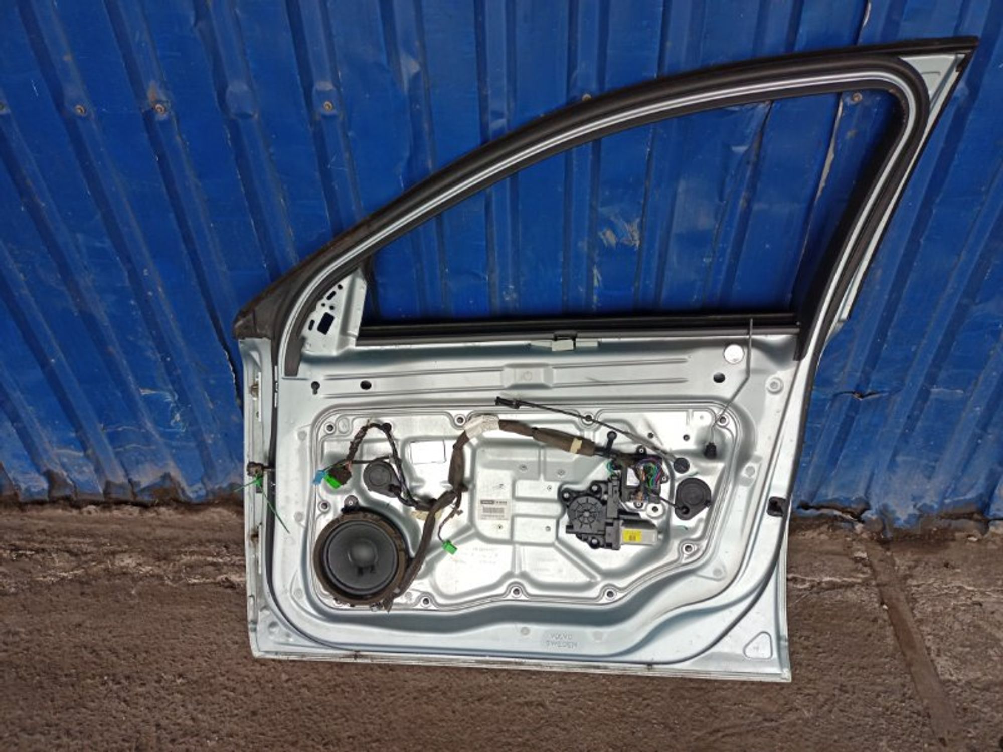 Дверь боковая передняя правая Volvo V70 2, 6000 рублей, Ростов-на-Дону