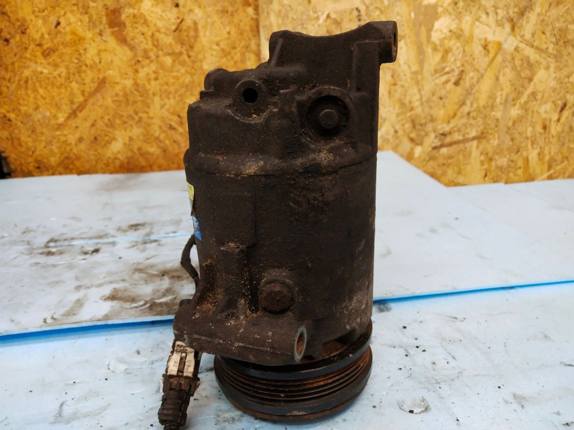 Компрессор кондиционера Opel Astra H Z16XER, 5000 рублей, Ростов-на-Дону