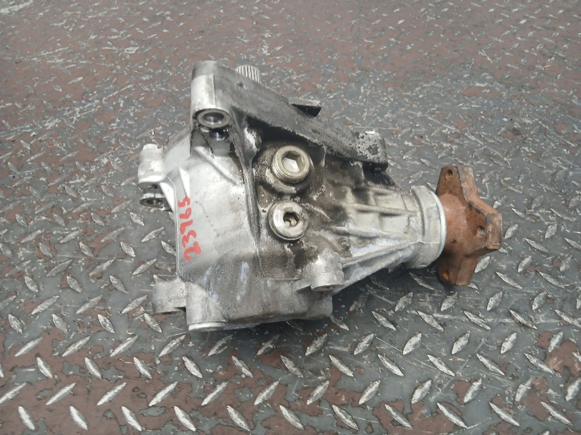 Раздаточная коробка Nissan X-Trail M9R835, 10000 рублей, Ростов-на-Дону