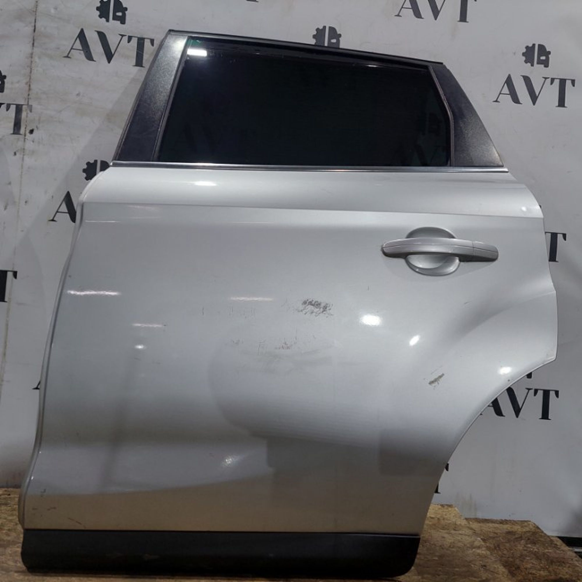 Дверь боковая задняя левая Ford Kuga, 12000 рублей, Ростов-на-Дону