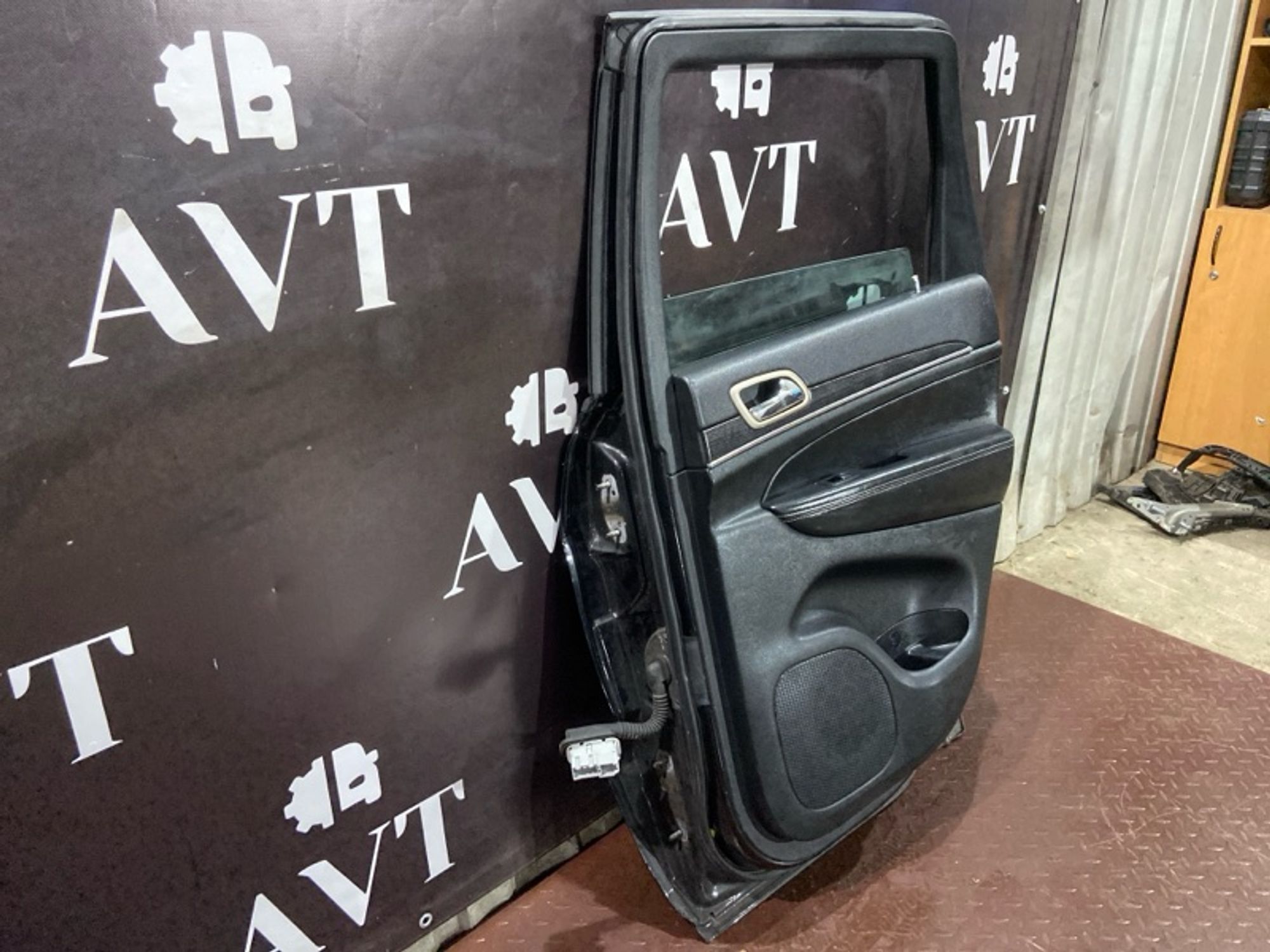 Дверь боковая задняя правая Jeep Grand Cherokee, 40000 рублей, Ростов-на-Дону