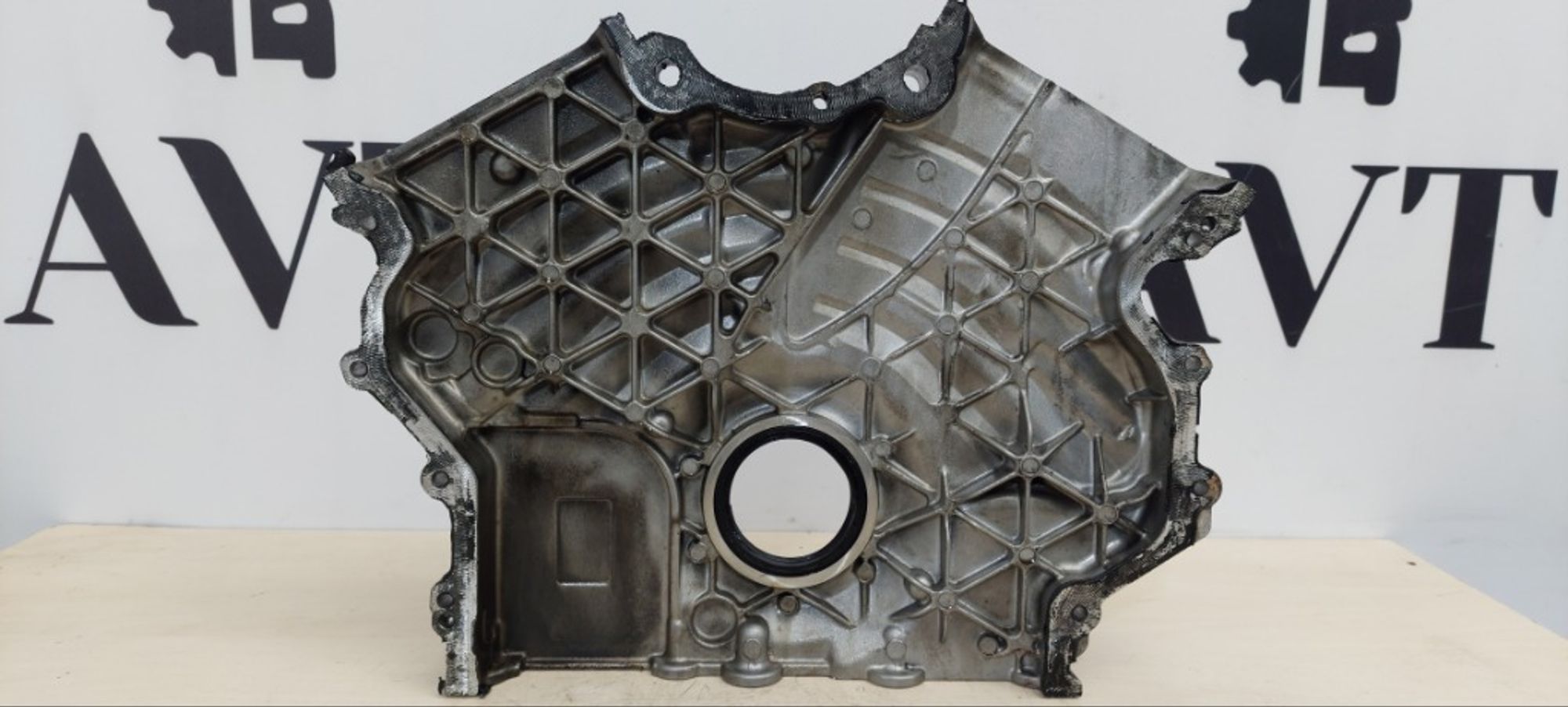 Крышка двигателя передняя Jeep Grand Cherokee WK2, 3000 рублей, Ростов-на-Дону