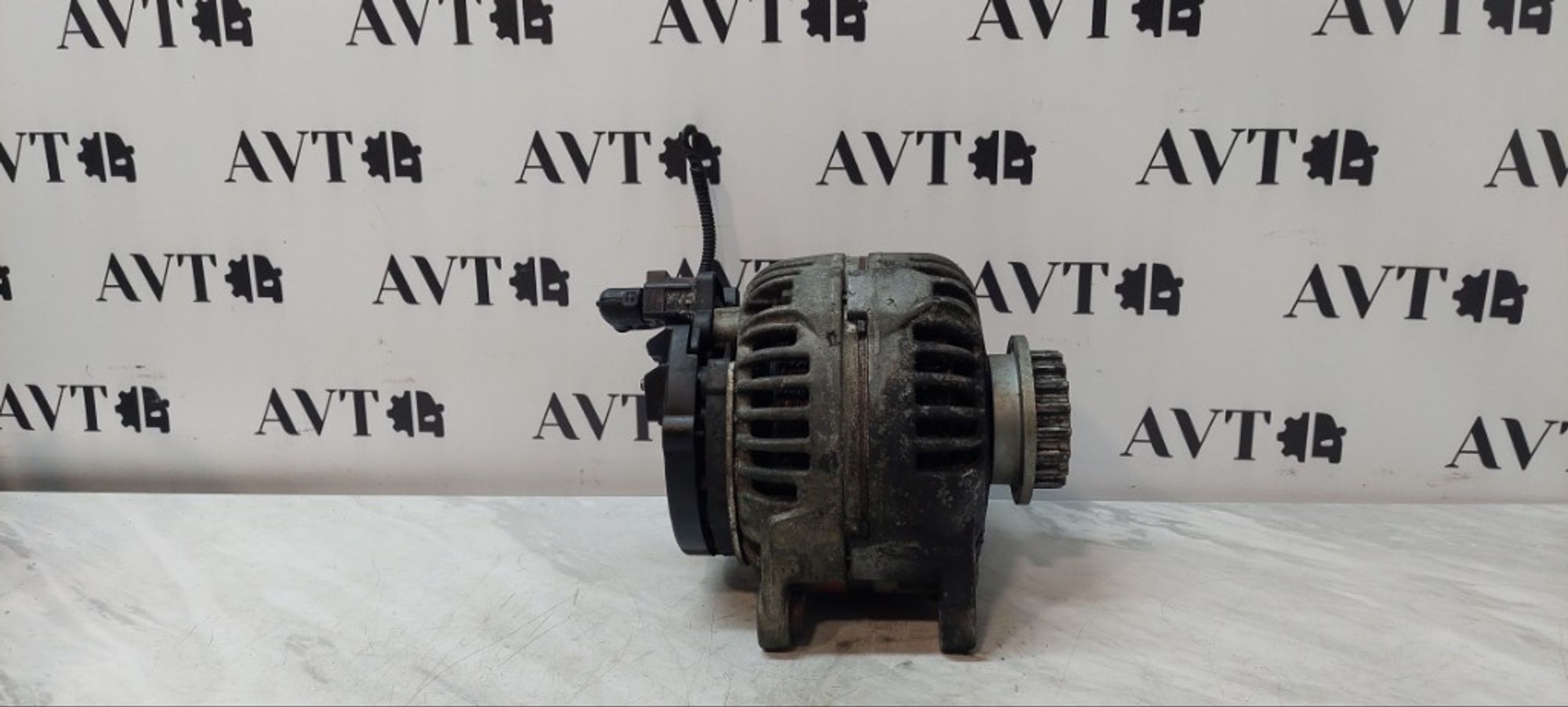 Генератор Volkswagen Transporter T5 AXE, 7000 рублей, Ростов-на-Дону