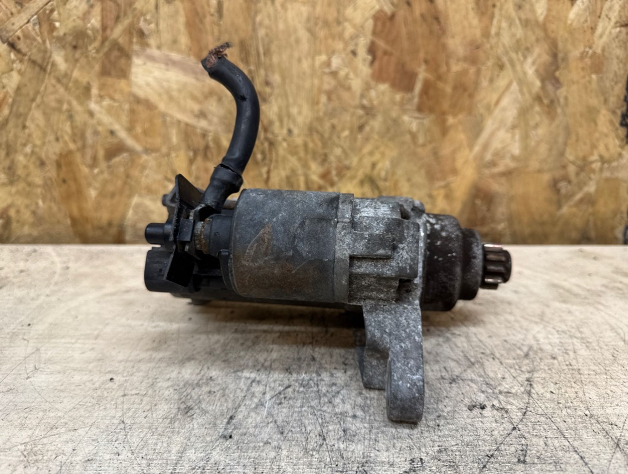 Стартер Volkswagen Polo BUD, 2000 рублей, Ростов-на-Дону