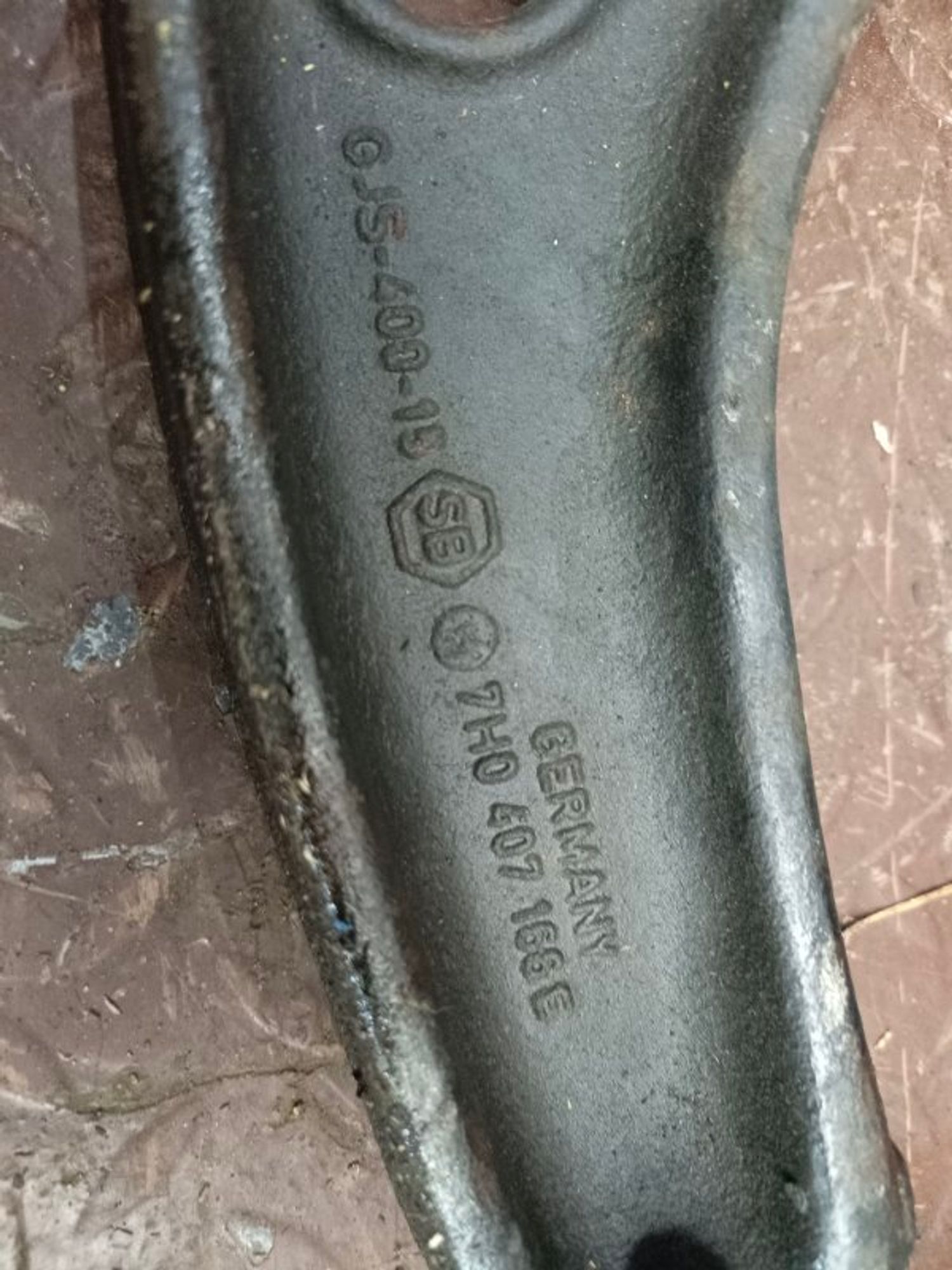 Рычаг подвески нижний передний правый Volkswagen, 3000 рублей, Ростов-на-Дону