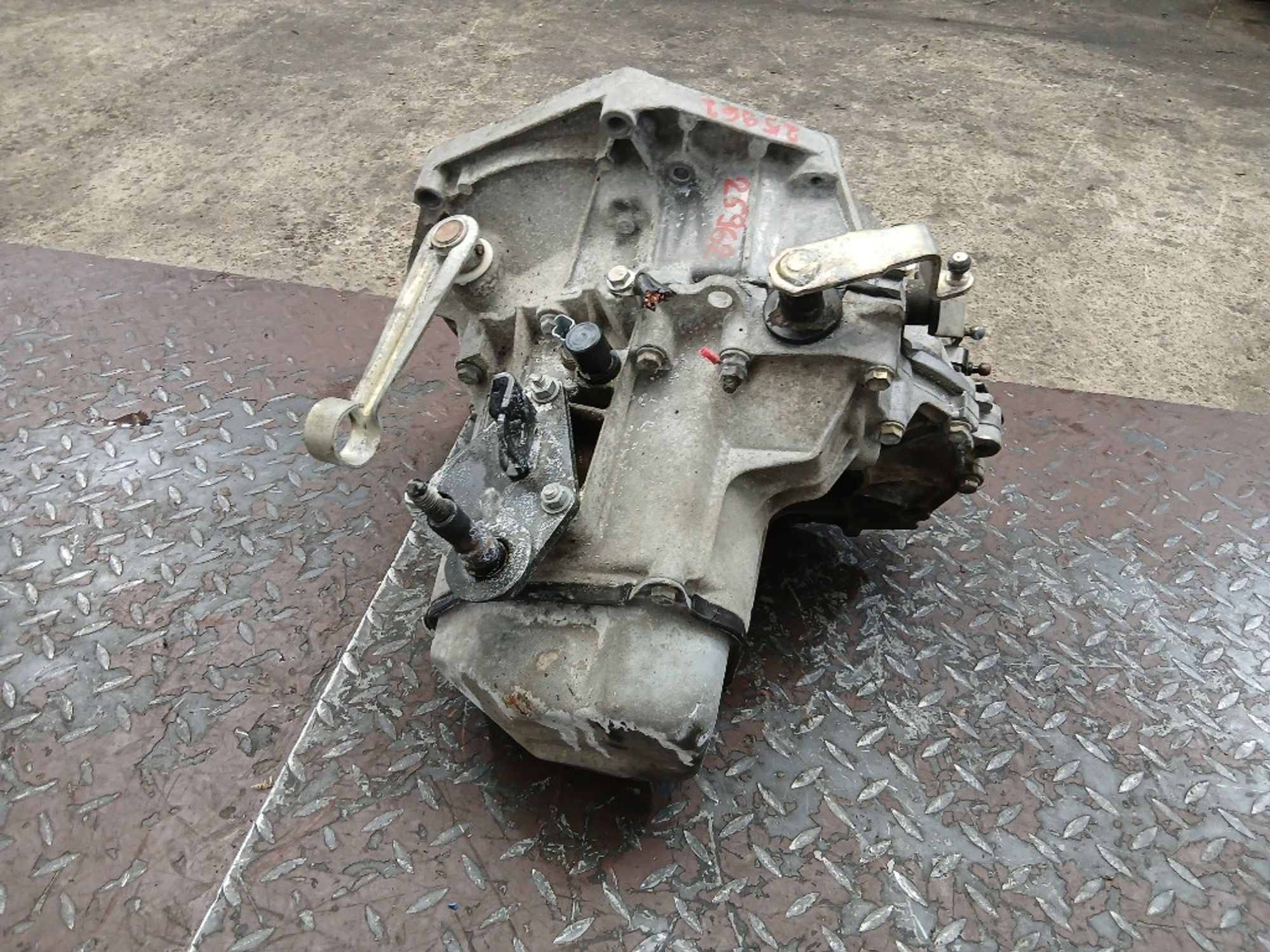 МКПП Peugeot 206 TU3JP KFW, 15000 рублей, Ростов-на-Дону