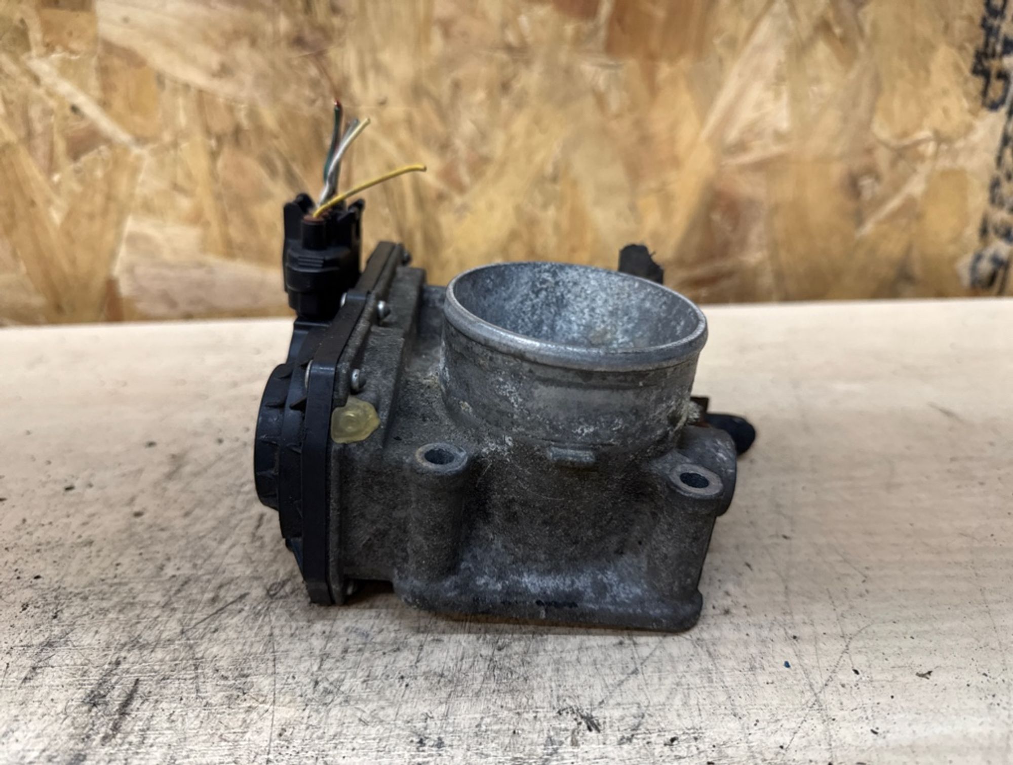 Дроссельная заслонка Toyota Auris 1ZR-FE, 1500 рублей, Ростов-на-Дону