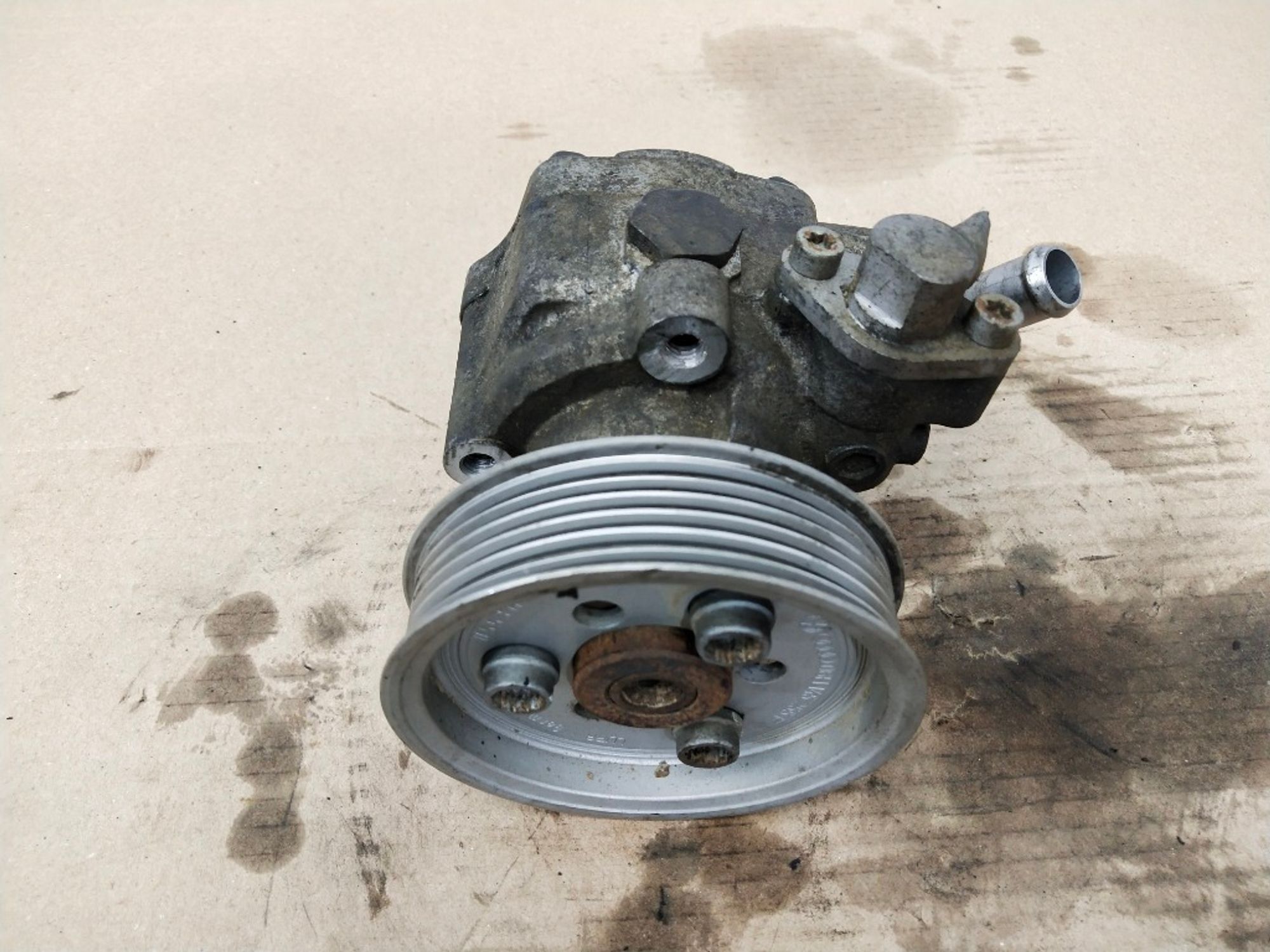 Насос гидроусилителя руля Volkswagen Amarok CDC, 10000 рублей, Ростов-на-Дону