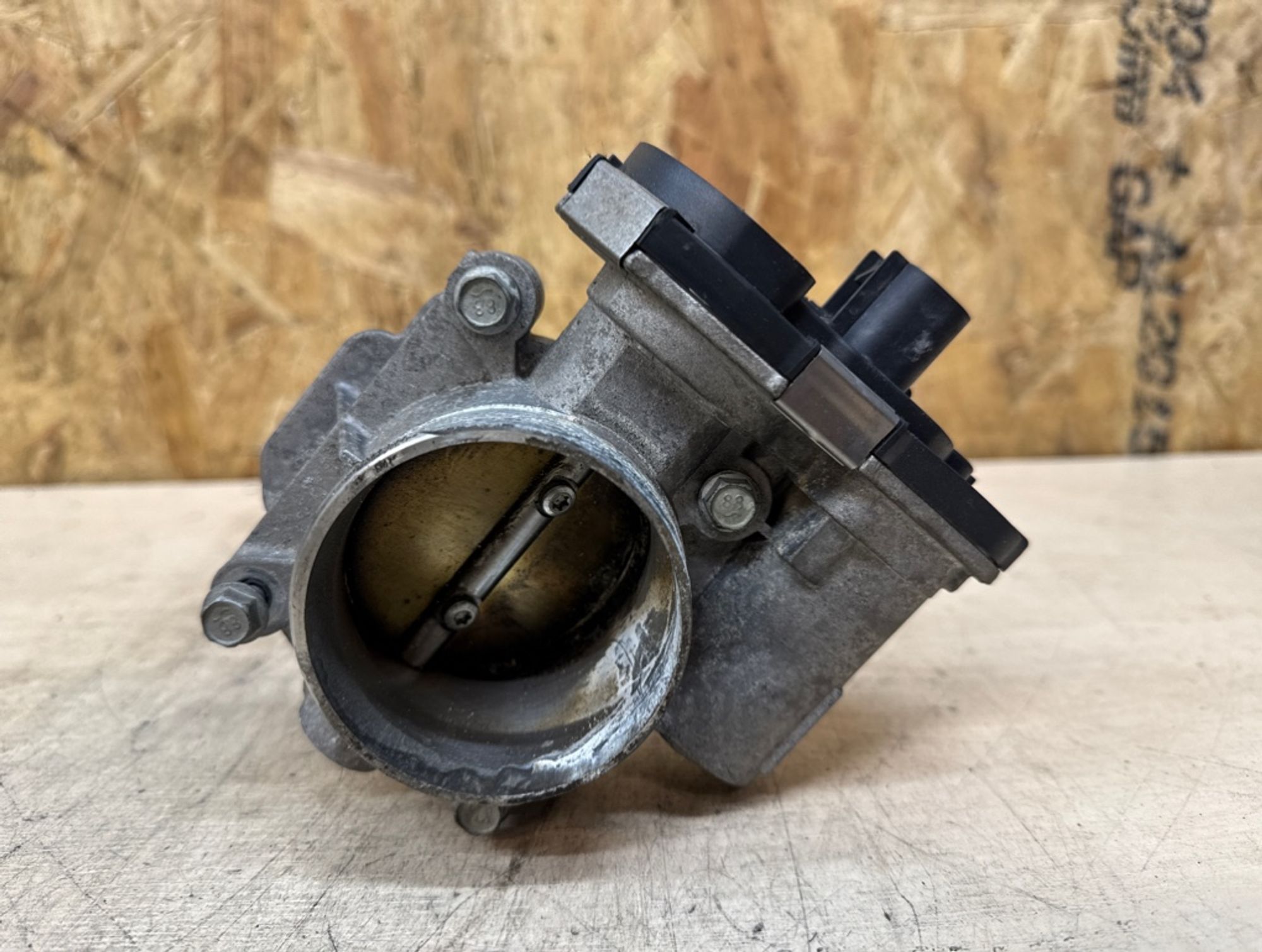 Дроссельная заслонка Chevrolet Captiva C140 LE9, 4000 рублей, Ростов-на-Дону