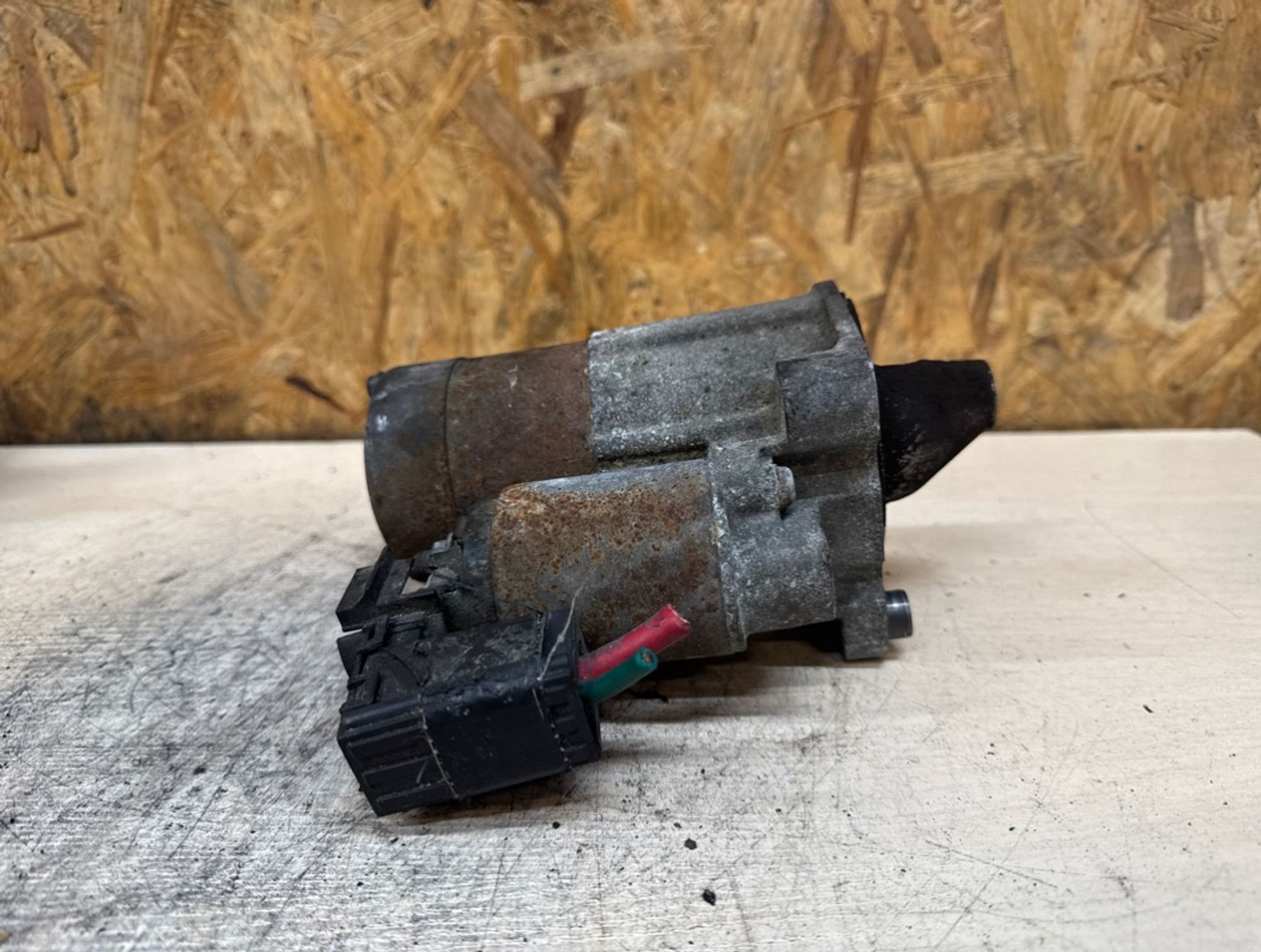 Стартер Chrysler Voyager EDZ, 2000 рублей, Ростов-на-Дону