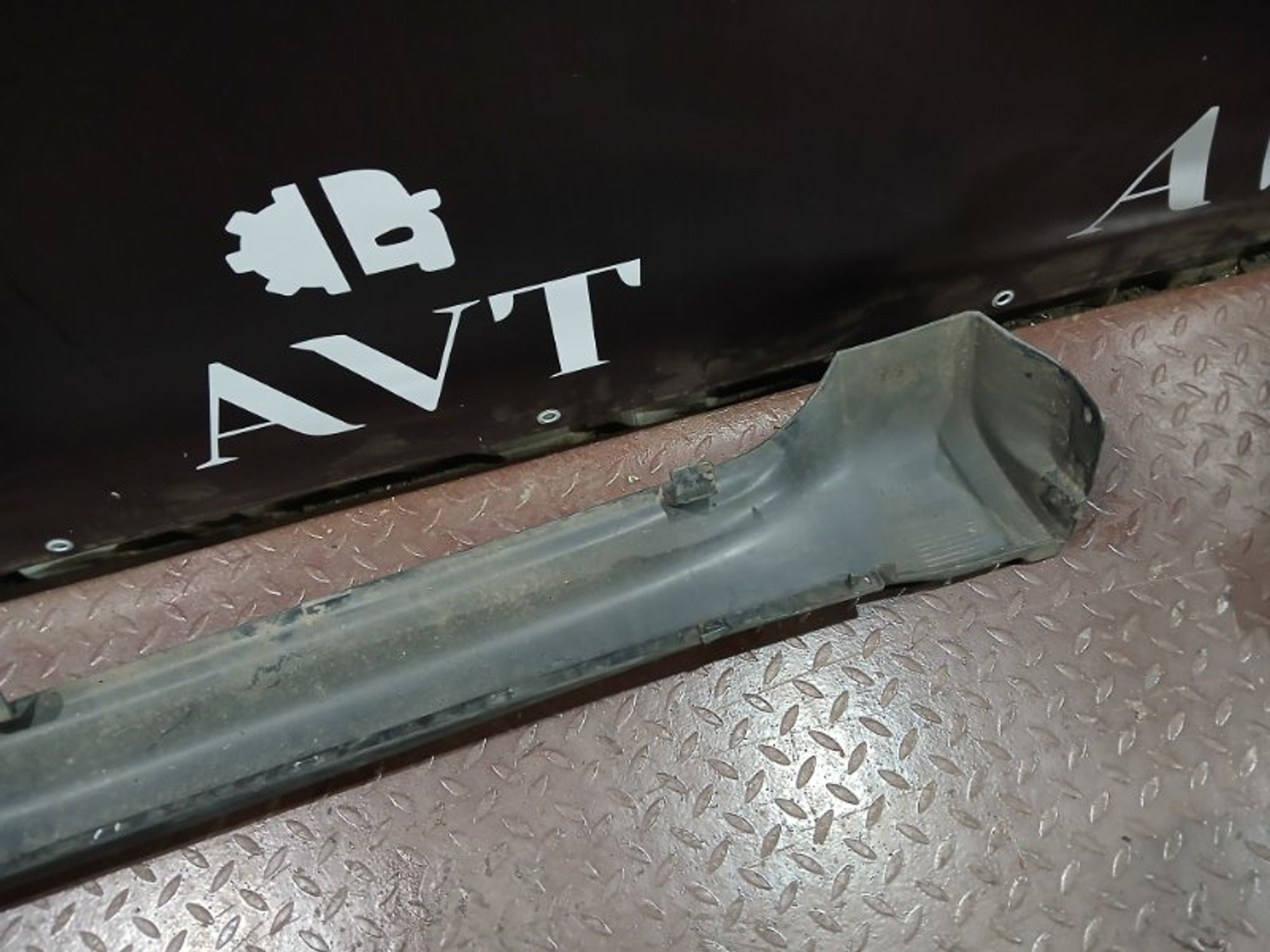 Накладка на порог наружная Jeep Grand Cherokee WK2, 6000 рублей, Ростов-на-Дону