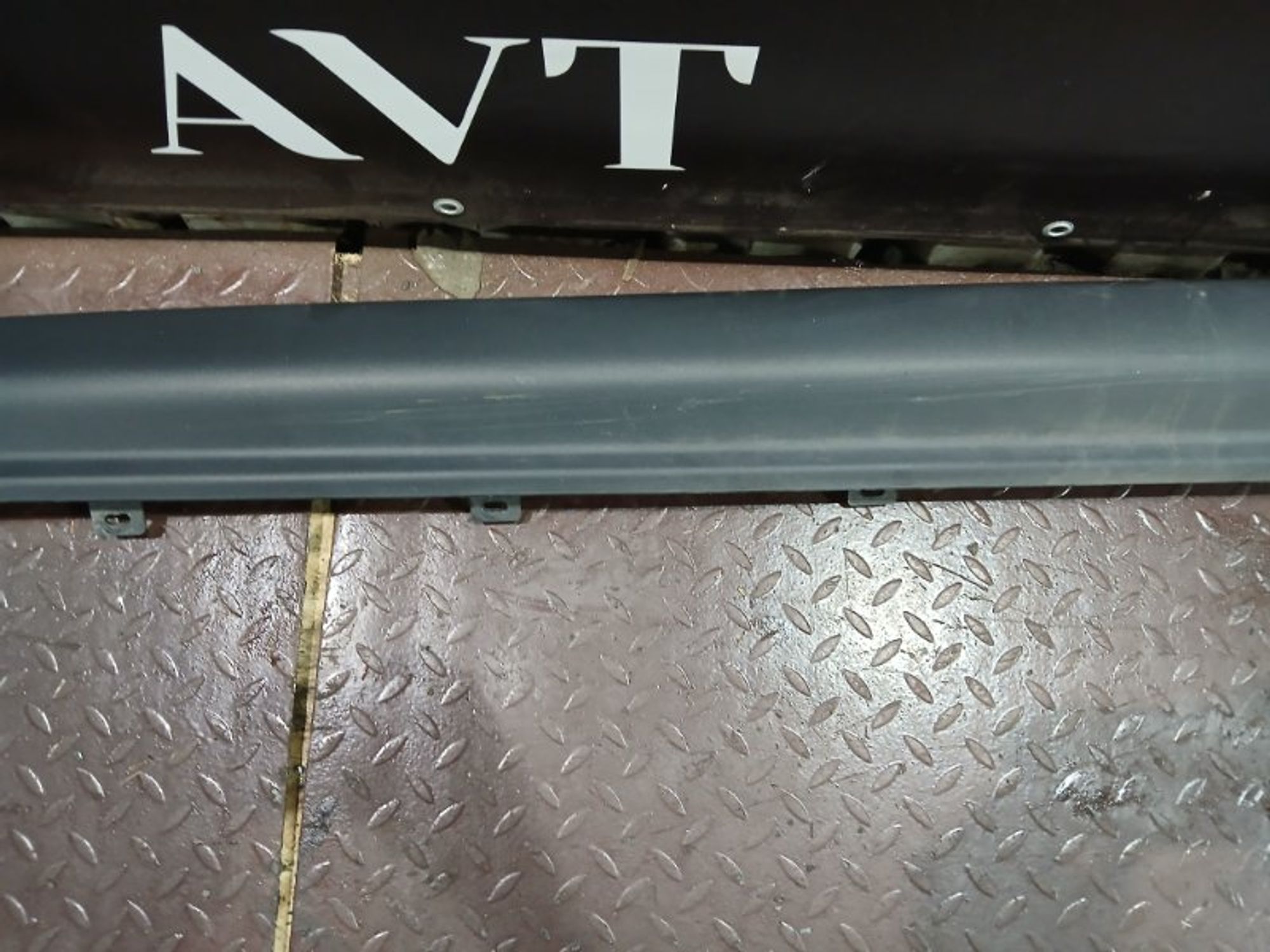 Накладка на порог наружная Jeep Grand Cherokee WK2, 6000 рублей, Ростов-на-Дону