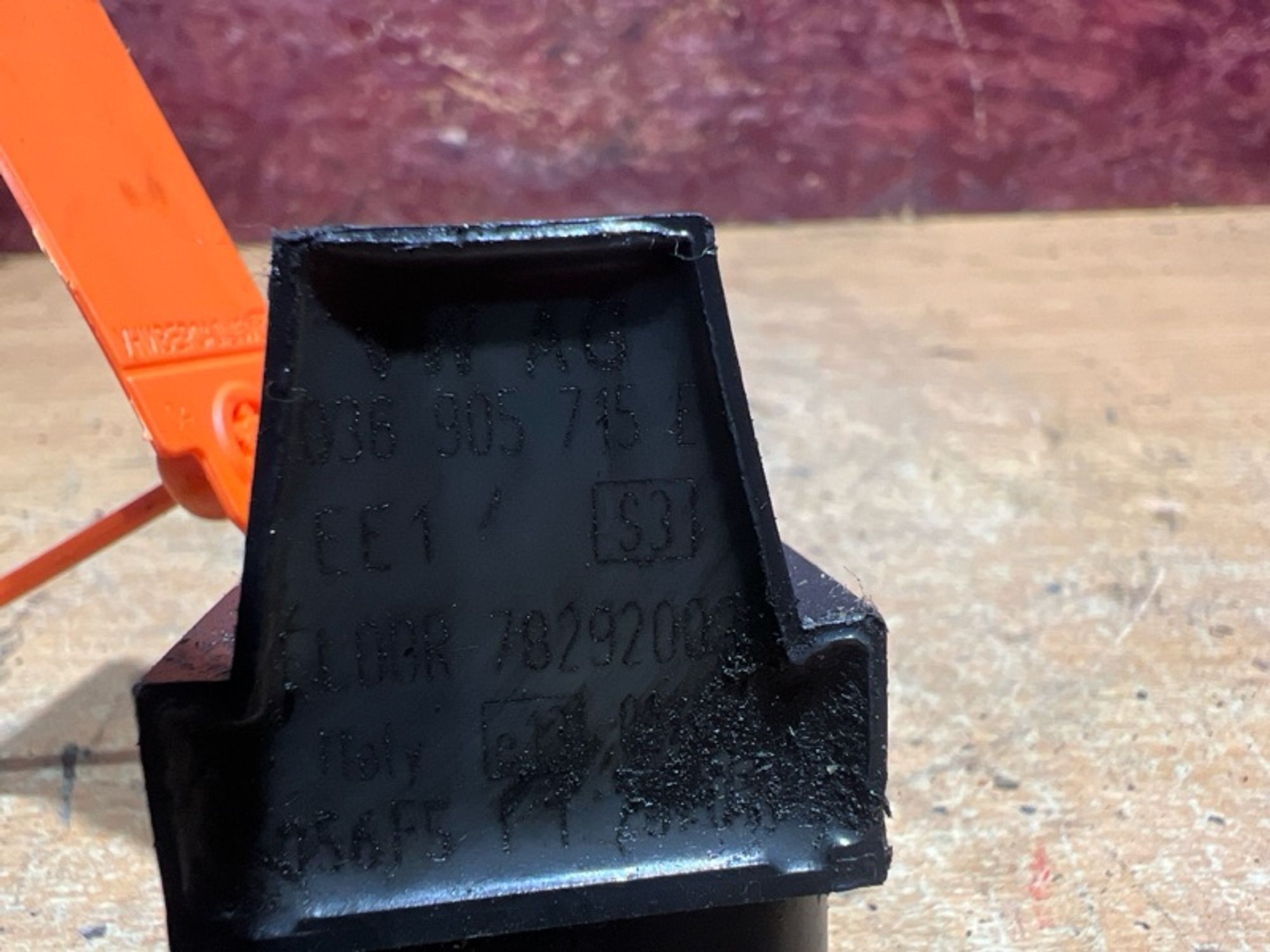 Катушка зажигания Volkswagen Polo BUD, 500 рублей, Ростов-на-Дону