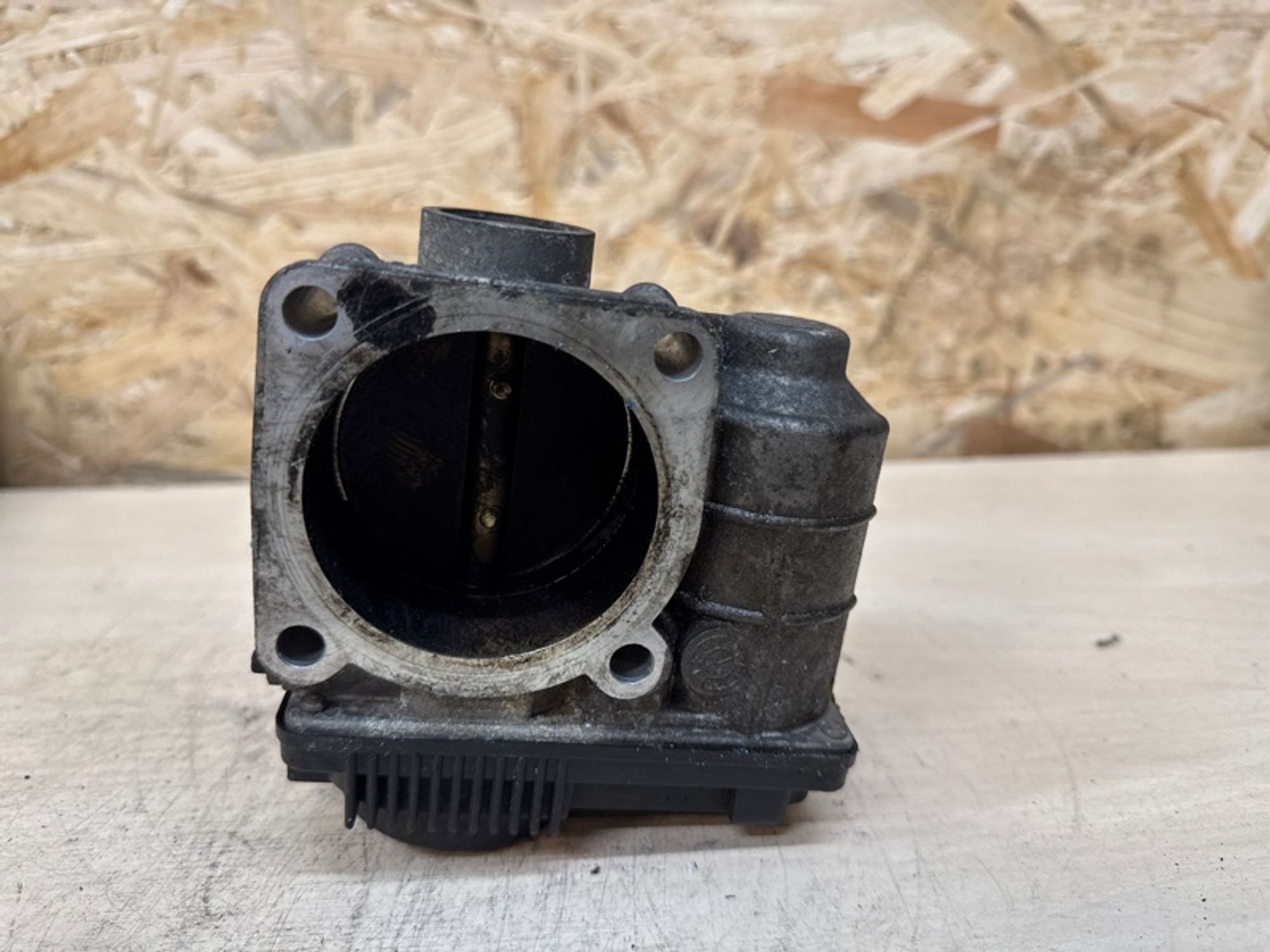 Дроссельная заслонка Nissan X-Trail QR20DE, 2000 рублей, Ростов-на-Дону