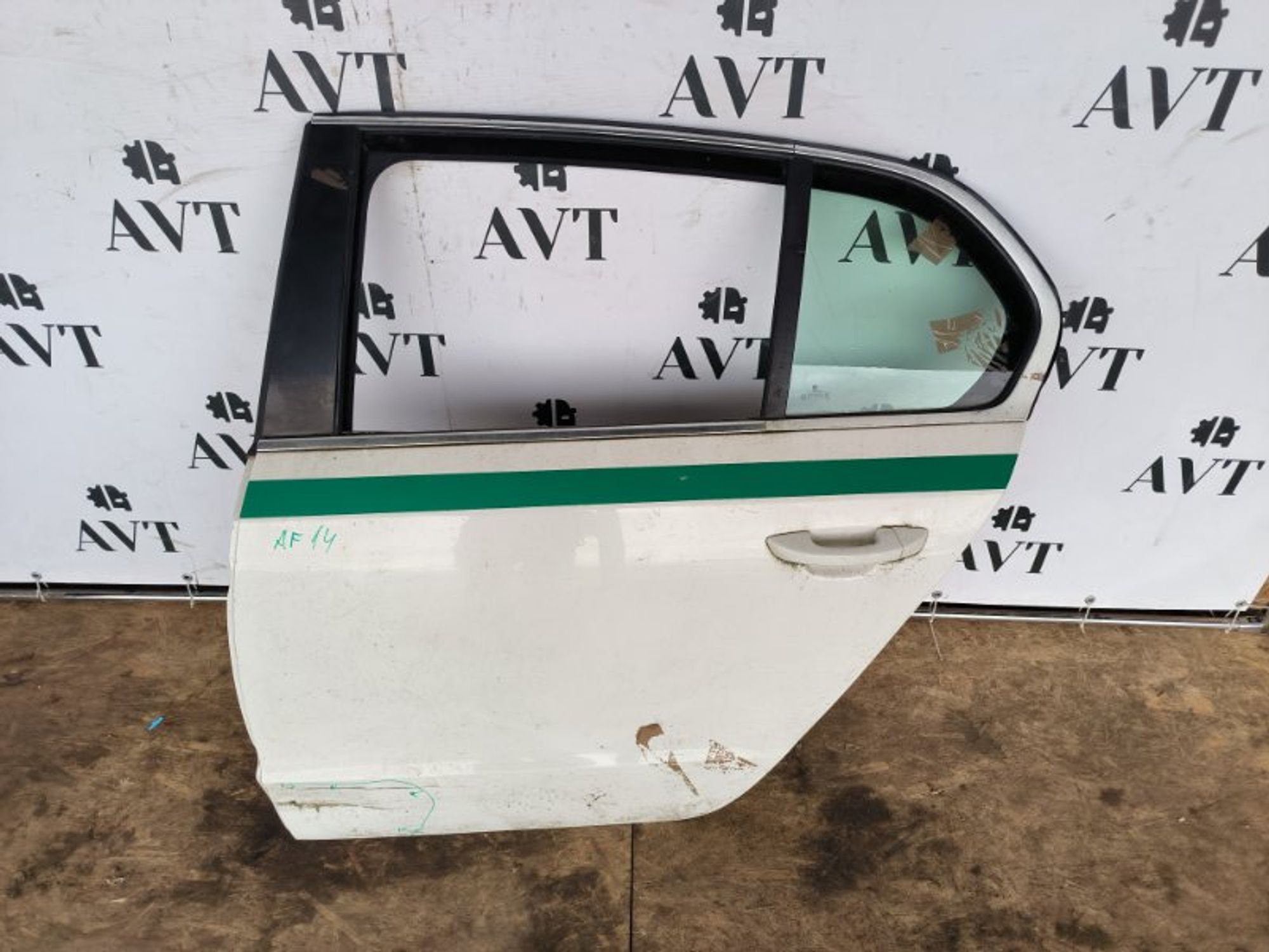 Дверь боковая задняя левая Skoda Superb, 17000 рублей, Ростов-на-Дону