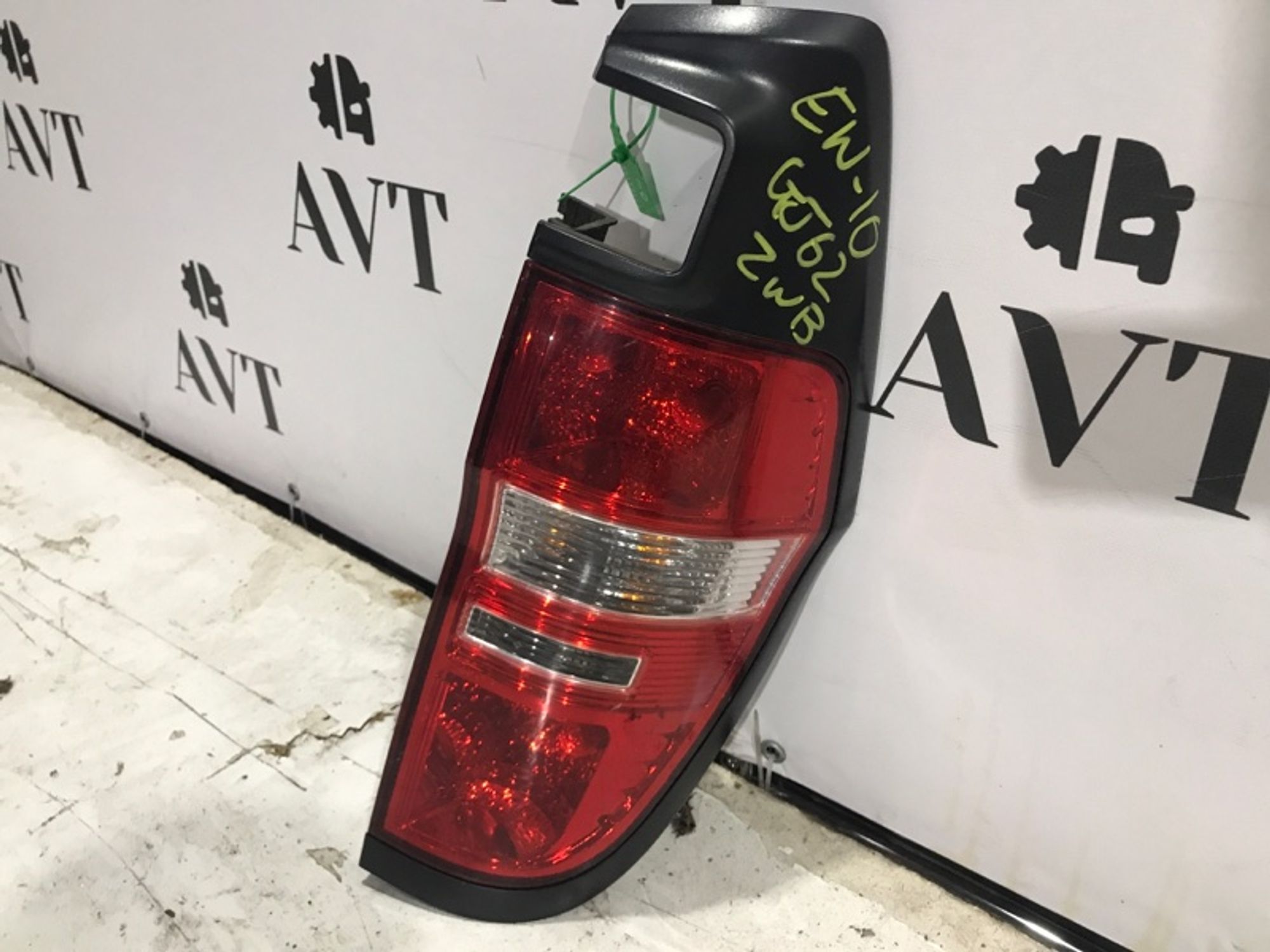 Фонарь задний правый Hyundai Grand Starex D4CB, 4000 рублей, Ростов-на-Дону