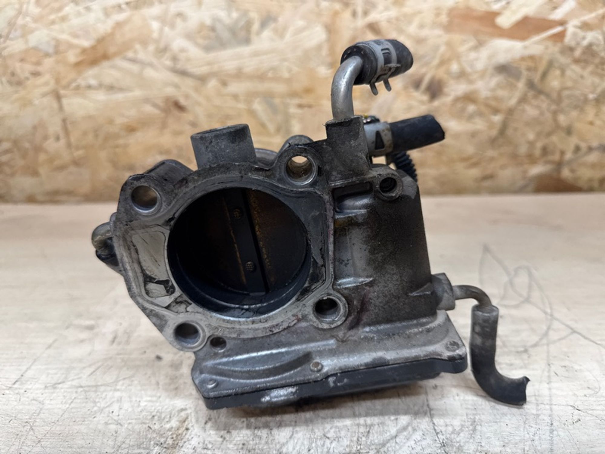 Дроссельная заслонка Toyota Rav4 1AZ-FE, 2000 рублей, Ростов-на-Дону