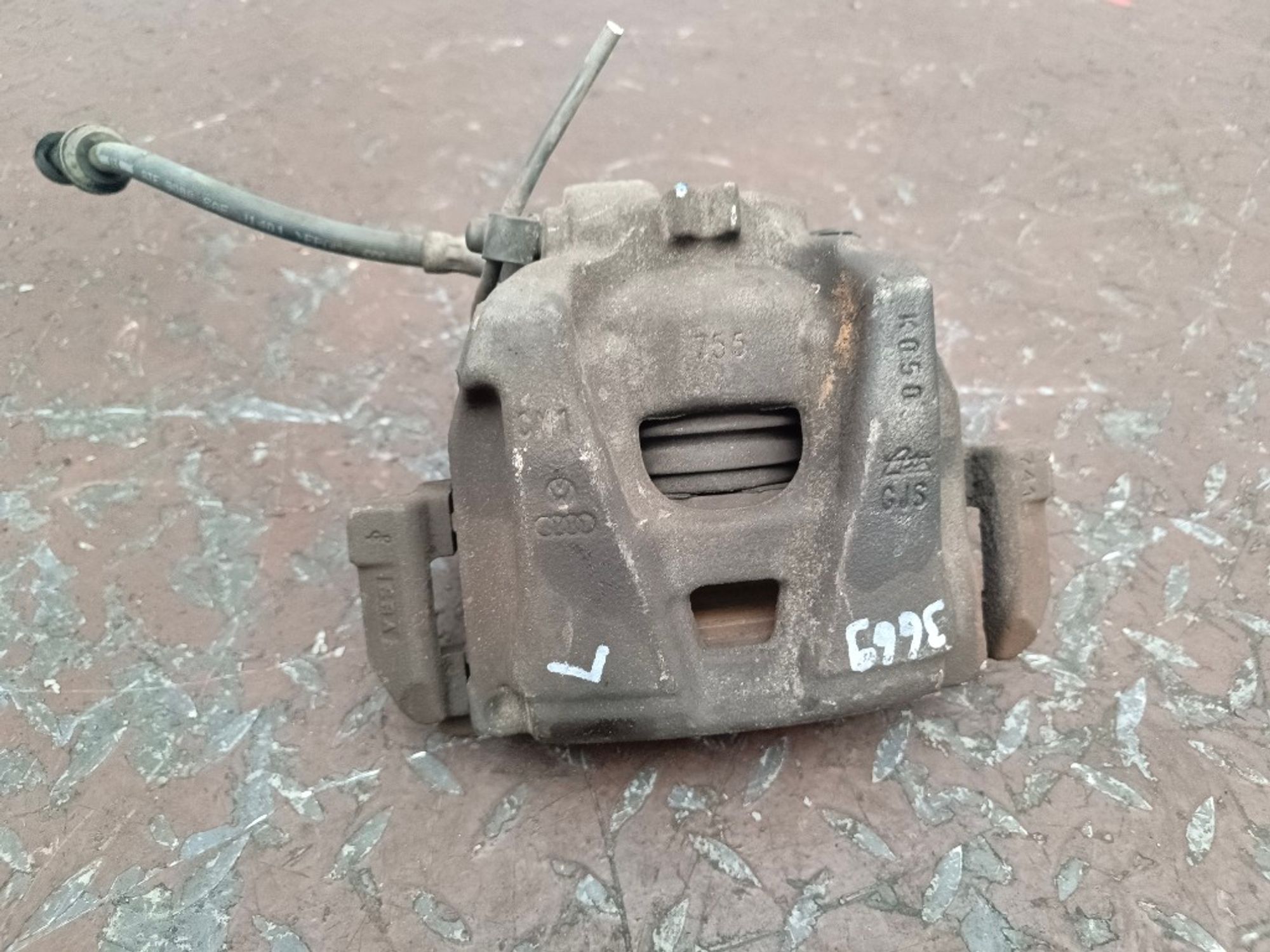 Суппорт тормозной передний левый Audi A4 B8 CABA, 4500 рублей, Ростов-на-Дону