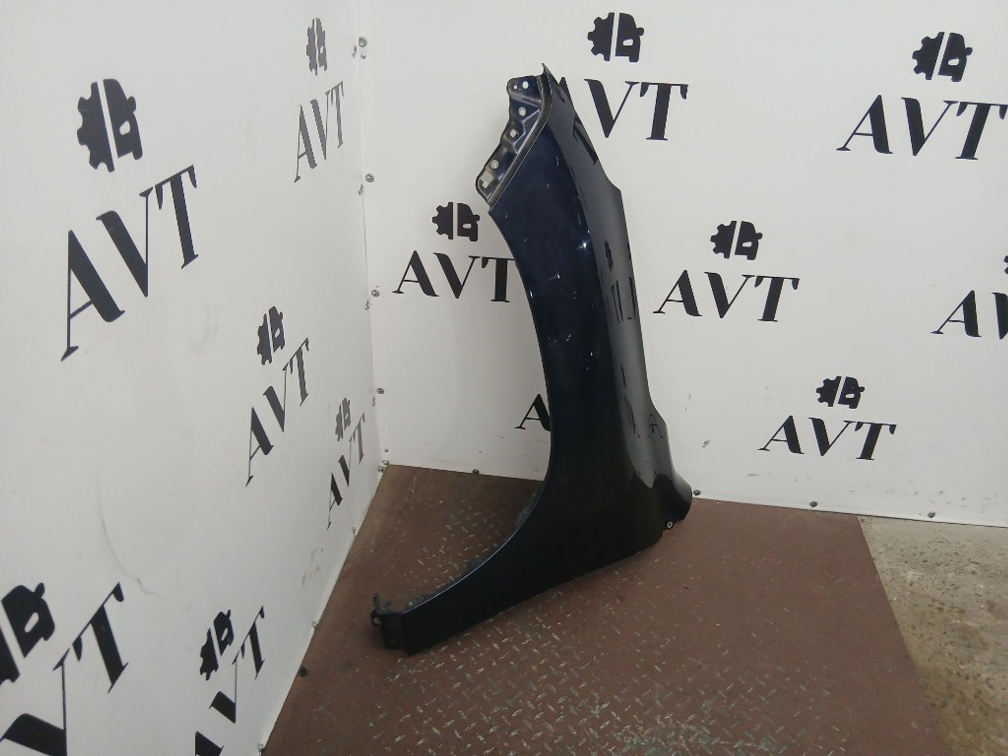 Крыло переднее левое Lexus LX570 INVADER, 25000 рублей, Ростов-на-Дону