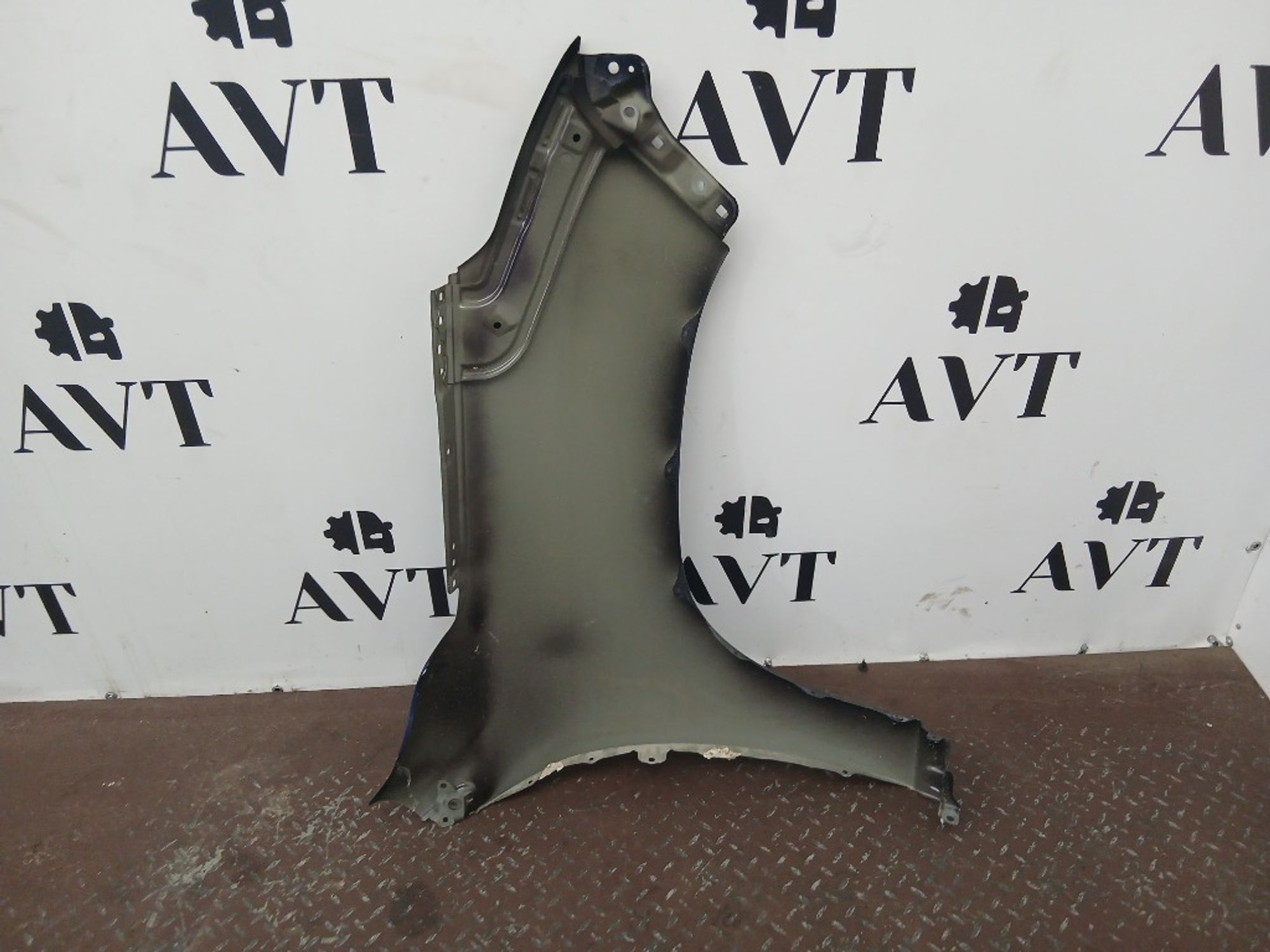 Крыло переднее левое Lexus LX570 INVADER, 25000 рублей, Ростов-на-Дону