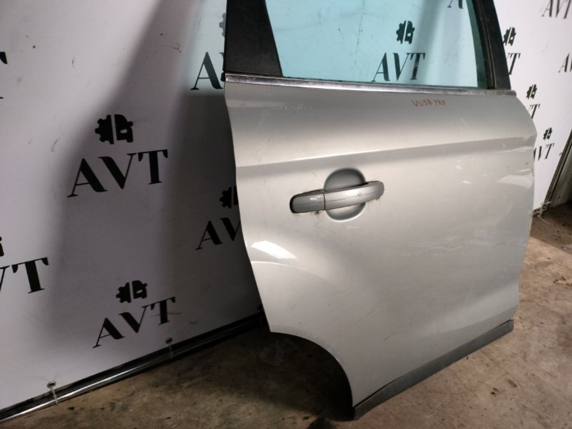 Дверь боковая задняя правая Ford Kuga, 12000 рублей, Ростов-на-Дону