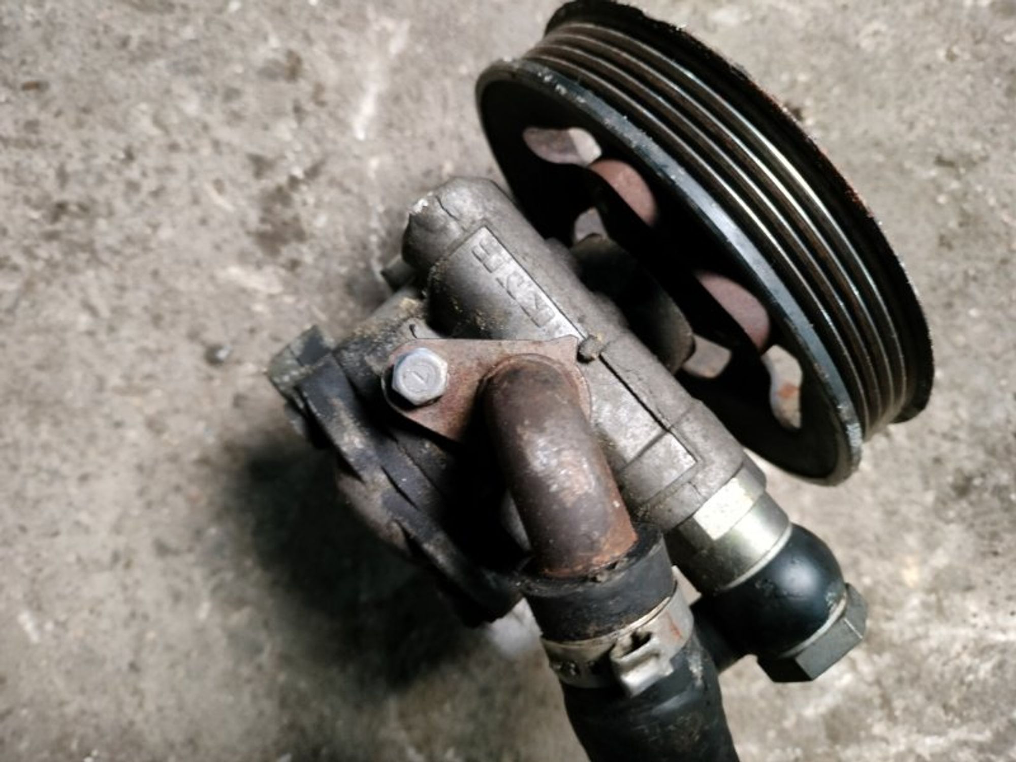 Насос гидроусилителя руля Volkswagen Passat B5 ALT, 3000 рублей, Ростов-на-Дону