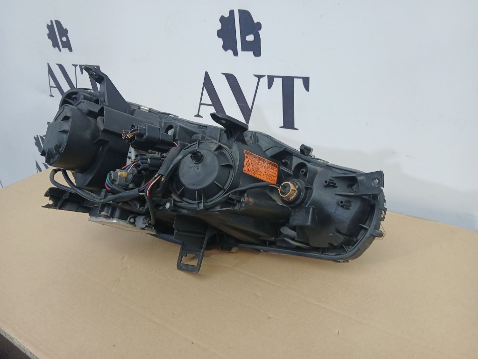 Фара ксеноновая передняя левая Mitsubishi, 30000 рублей, Ростов-на-Дону