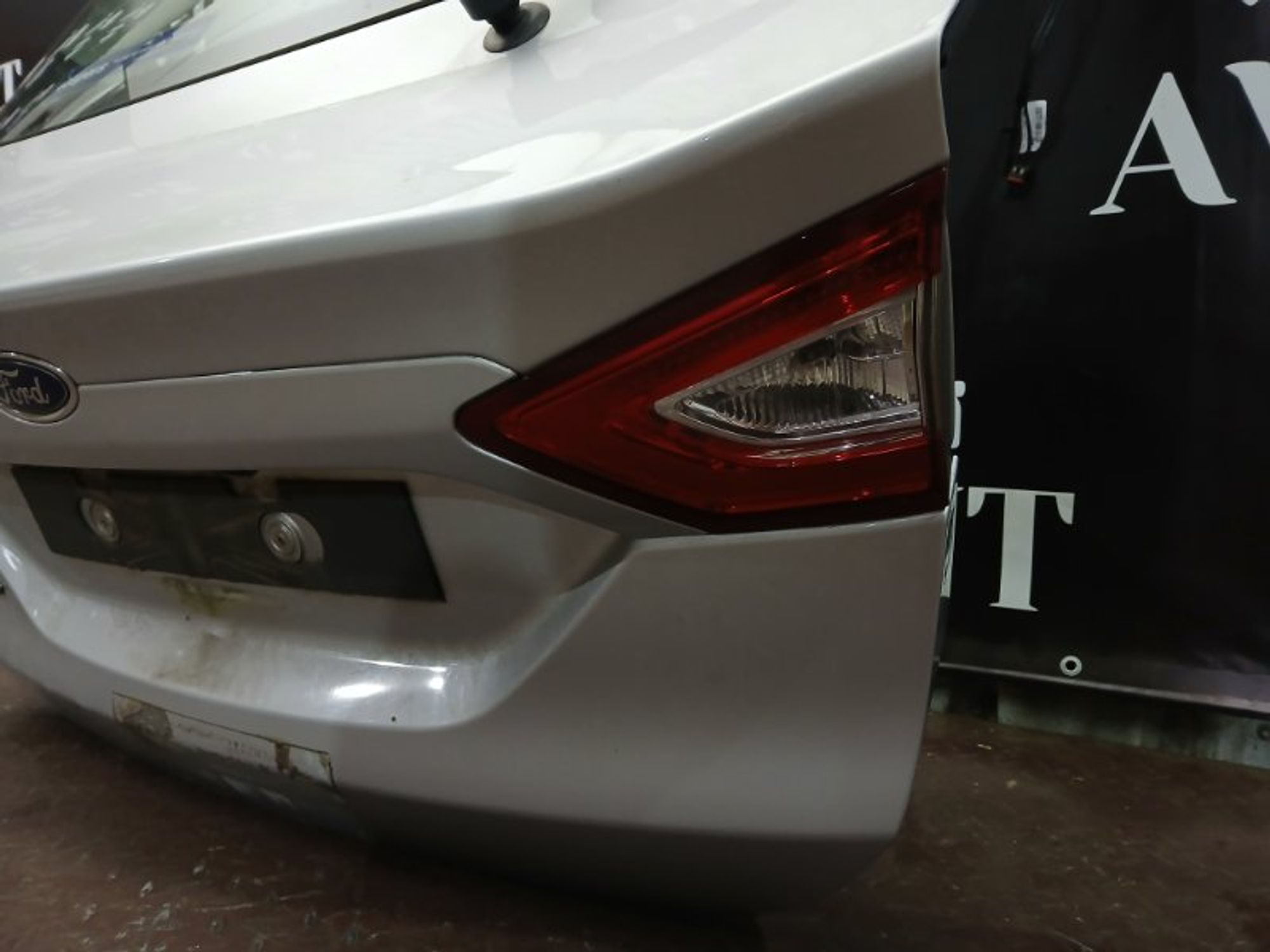 Крышка багажника Ford Mondeo 5, 28000 рублей, Ростов-на-Дону