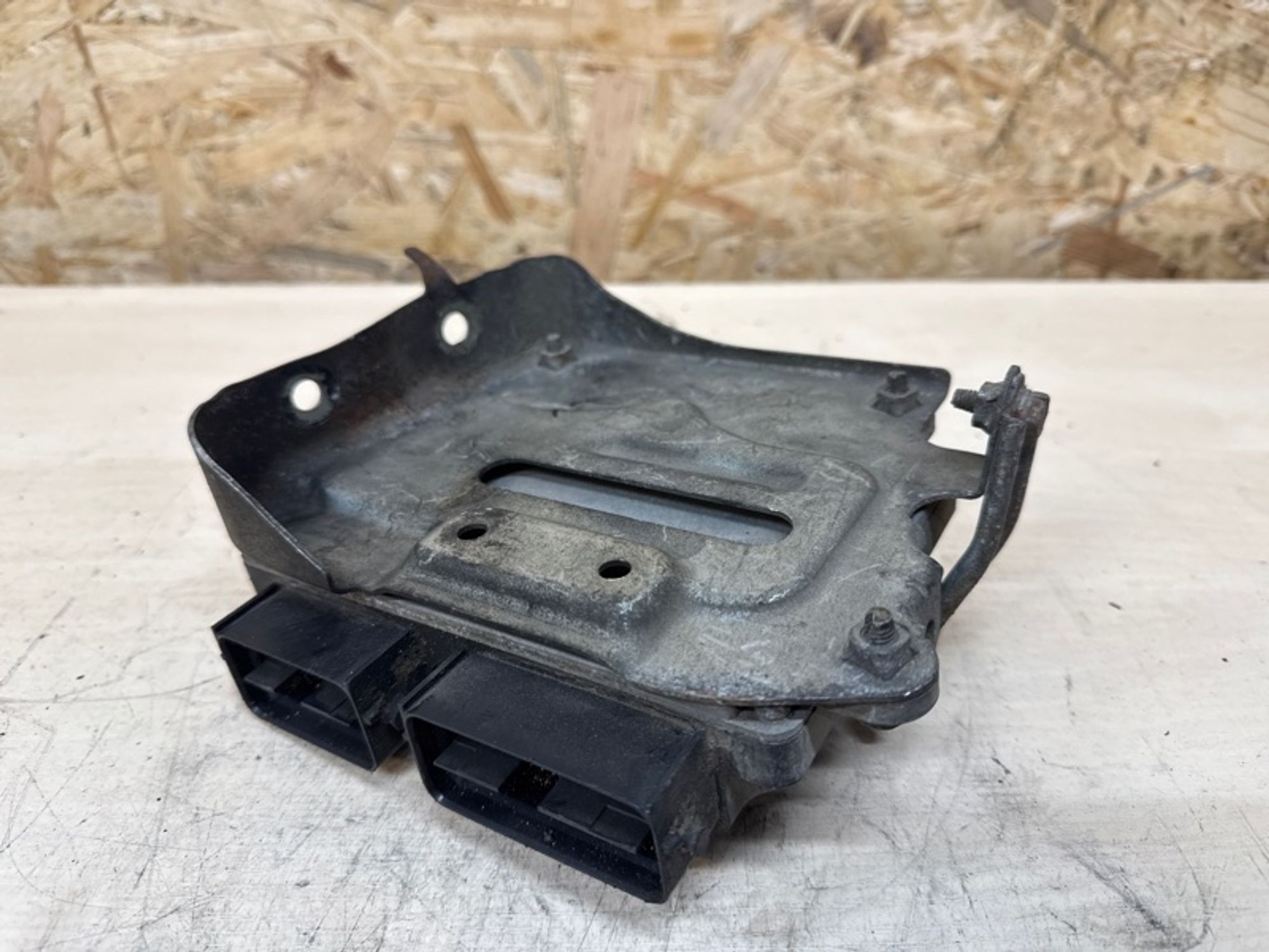 Блок управления Mitsubishi Outlander 1 4G64, 20000 рублей, Ростов-на-Дону