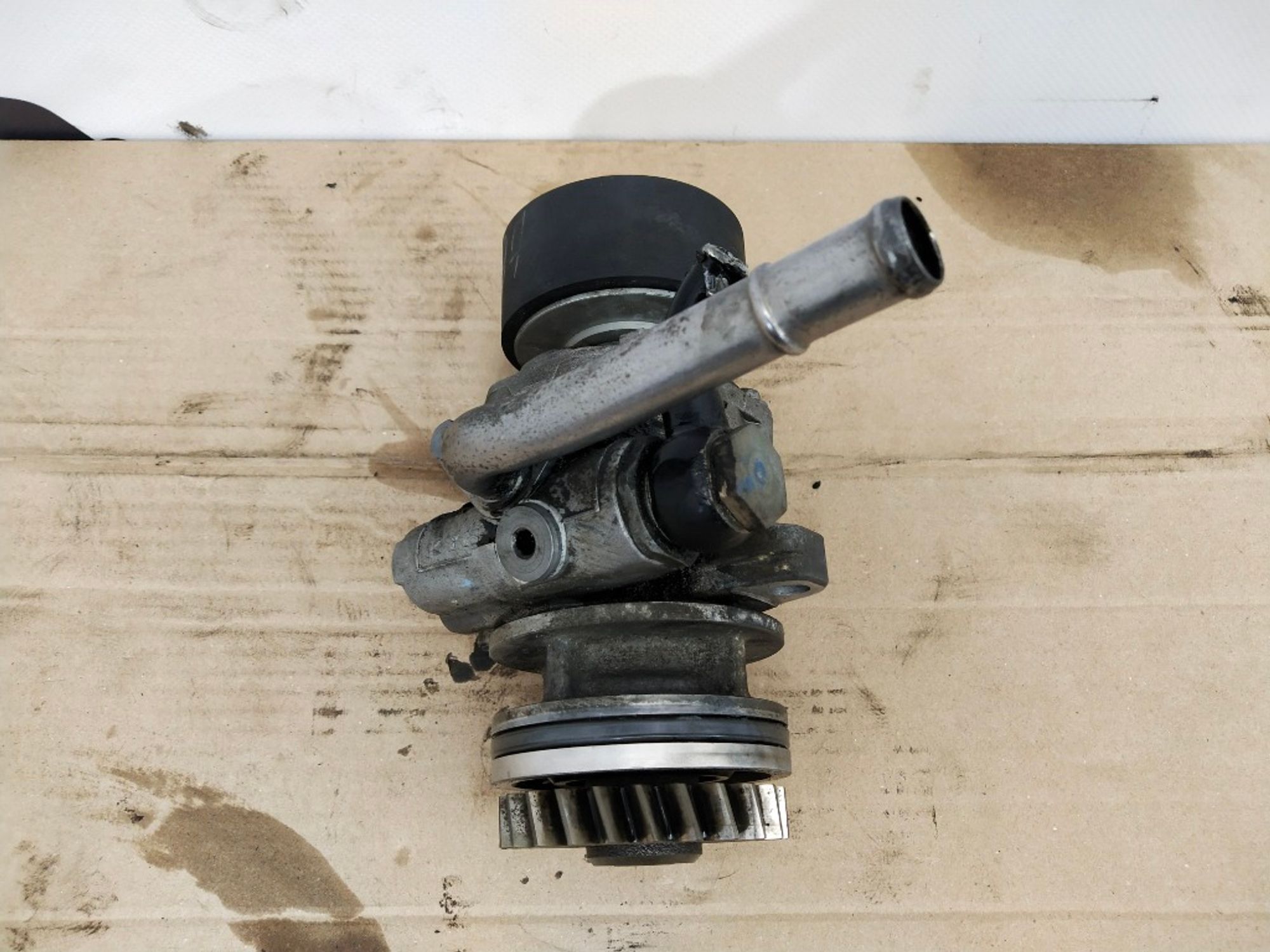 Насос гидроусилителя руля Volkswagen Touareg GP, 8000 рублей, Ростов-на-Дону