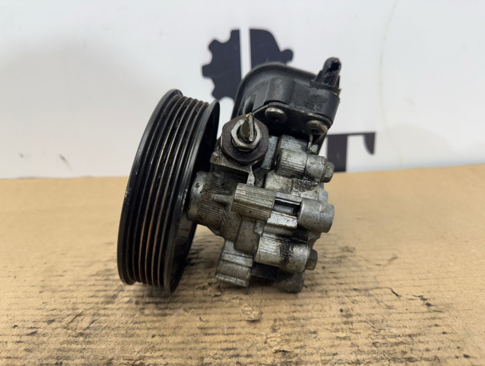 Насос гидроусилителя руля Chevrolet Captiva 1 LE9, 6000 рублей, Ростов-на-Дону