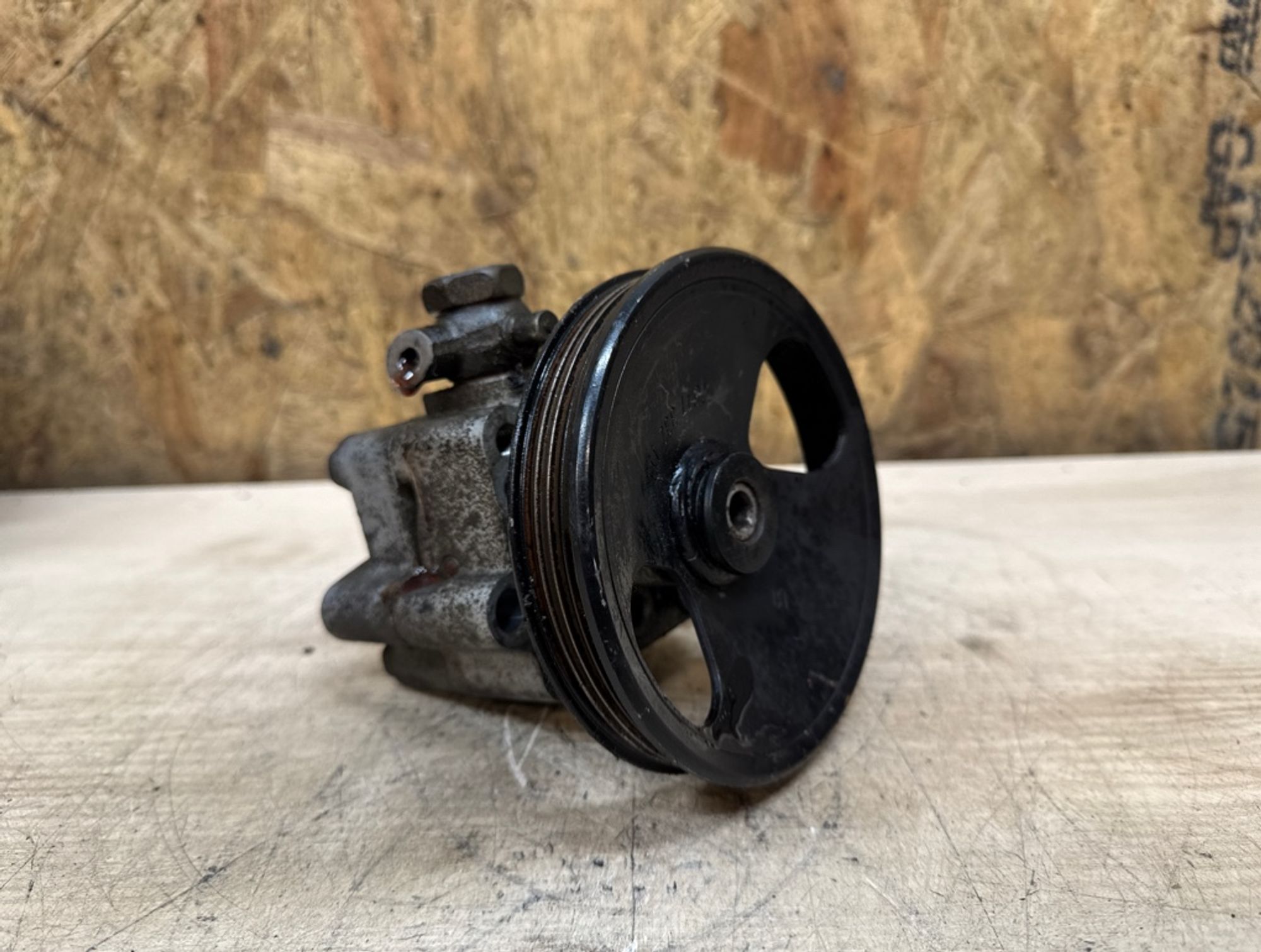 Насос гидроусилителя руля Nissan Almera N16 QG18DE, 3000 рублей, Ростов-на-Дону