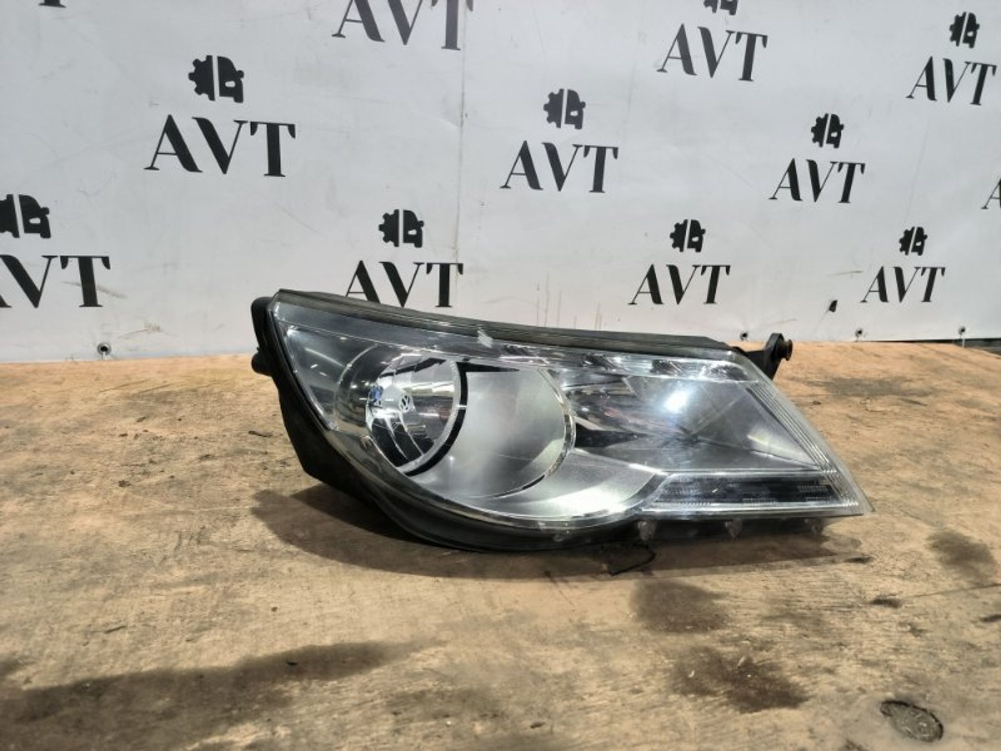 Фара галогеновая передняя правая Volkswagen Tiguan, 12000 рублей, Ростов-на-Дону