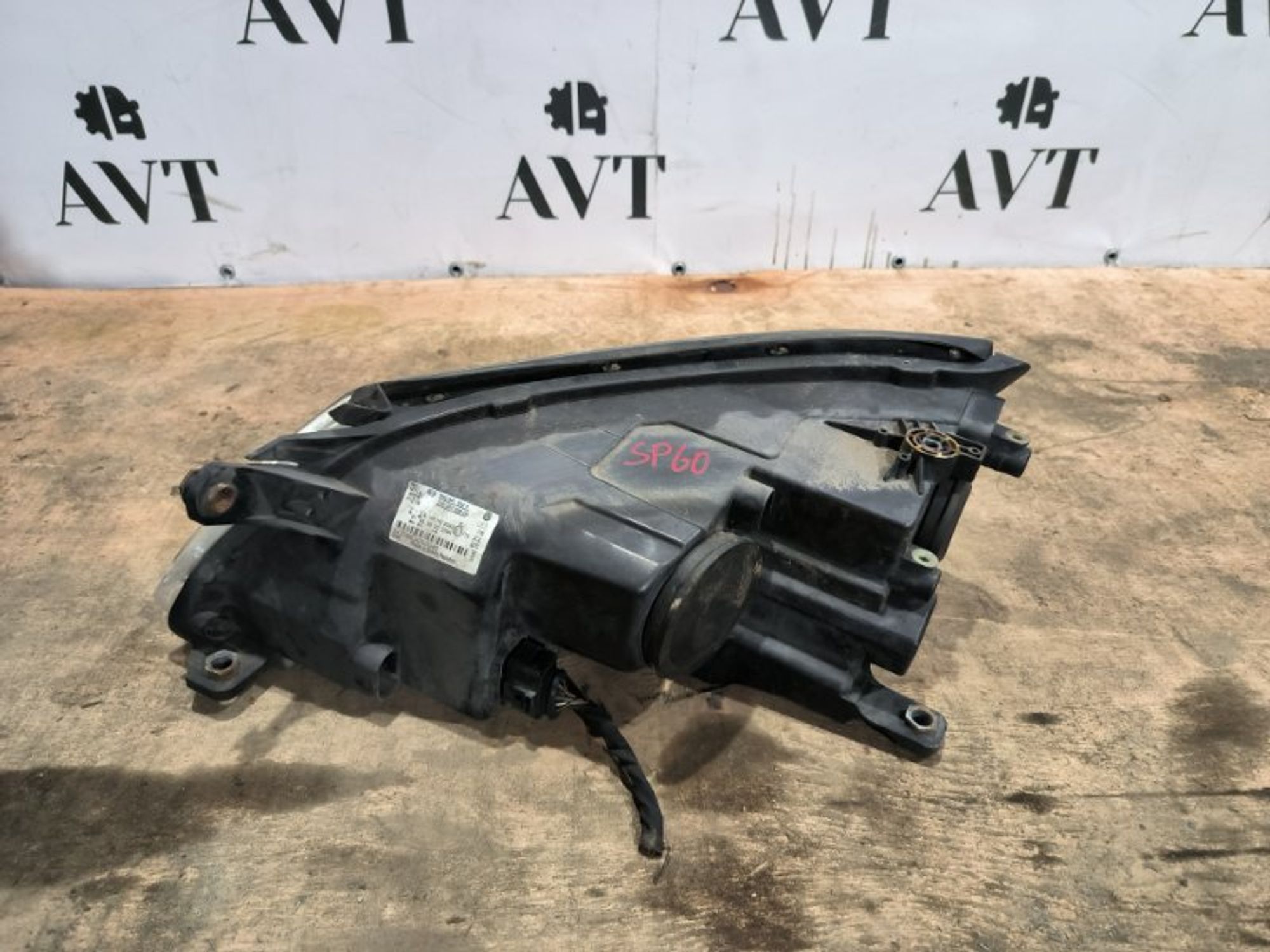 Фара галогеновая передняя правая Volkswagen Tiguan, 12000 рублей, Ростов-на-Дону