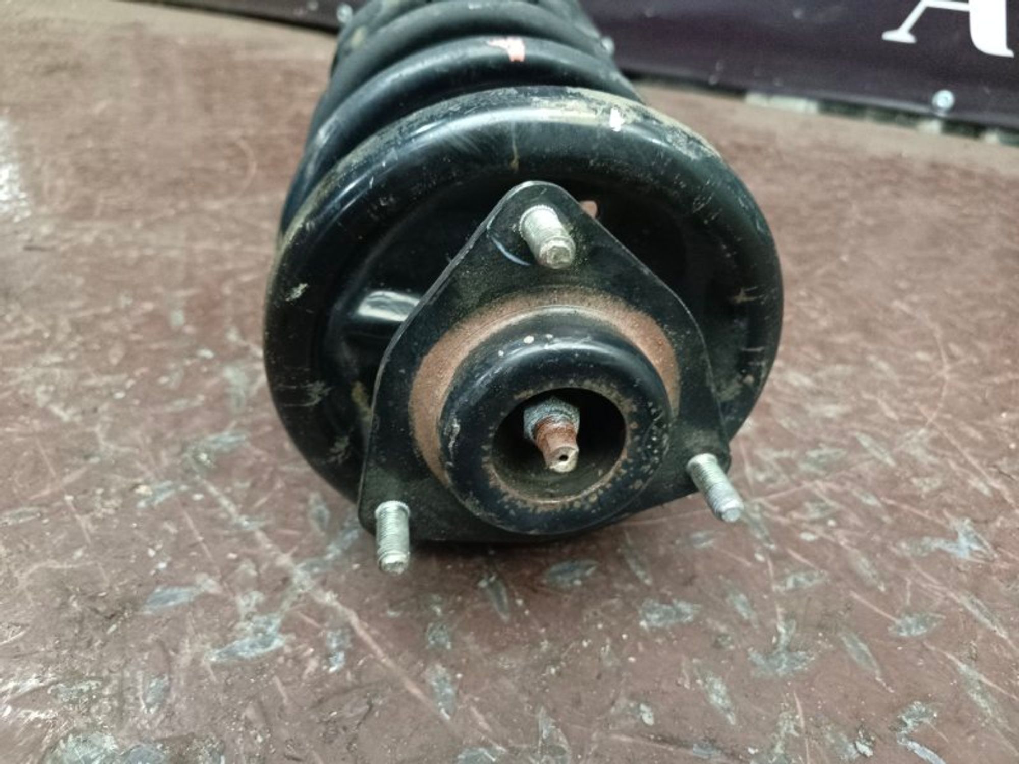 Стойка подвески передняя правая Mitsubishi, 7000 рублей, Ростов-на-Дону