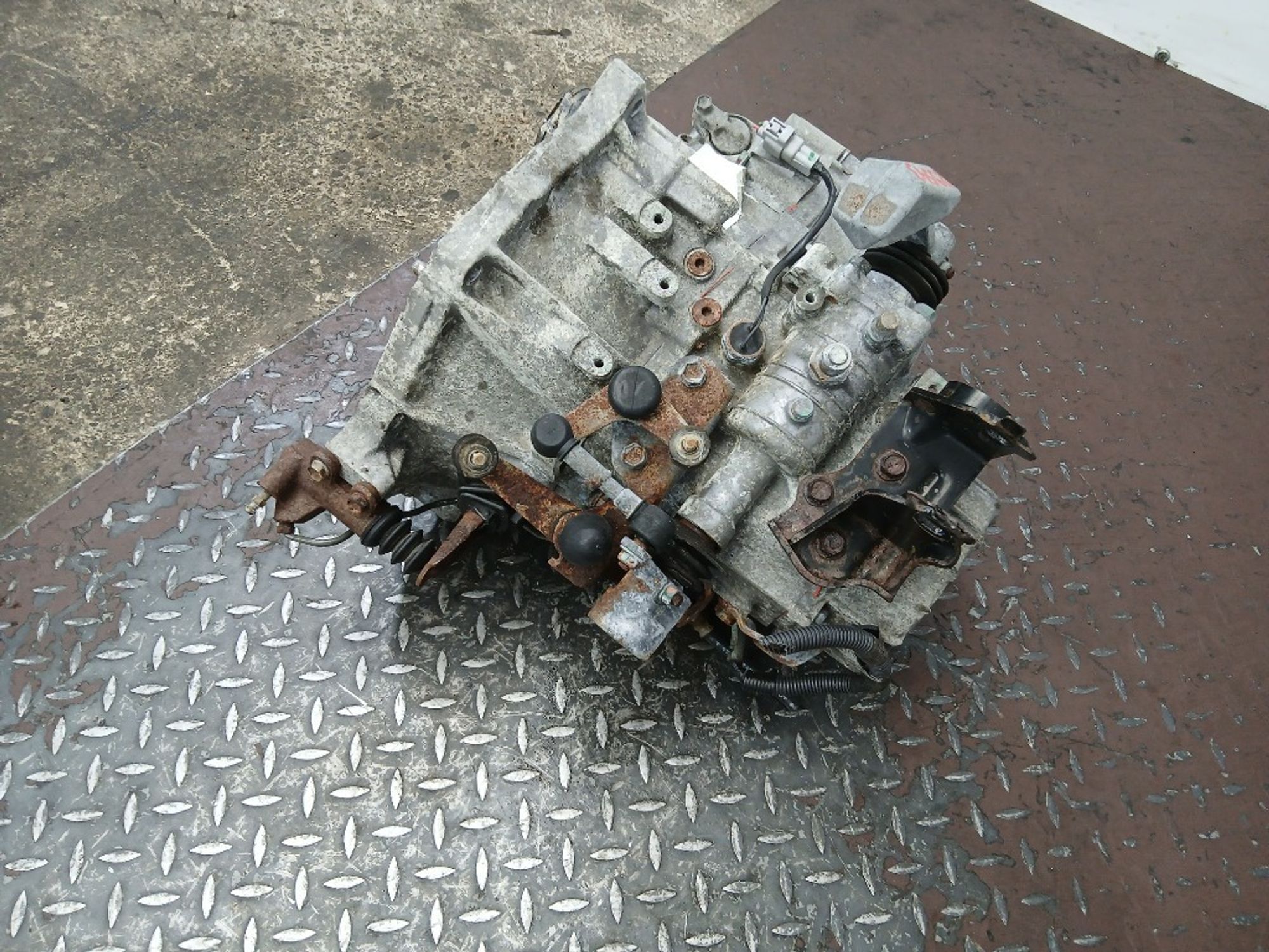 МКПП Toyota Auris 1ZR-FE, 30000 рублей, Ростов-на-Дону