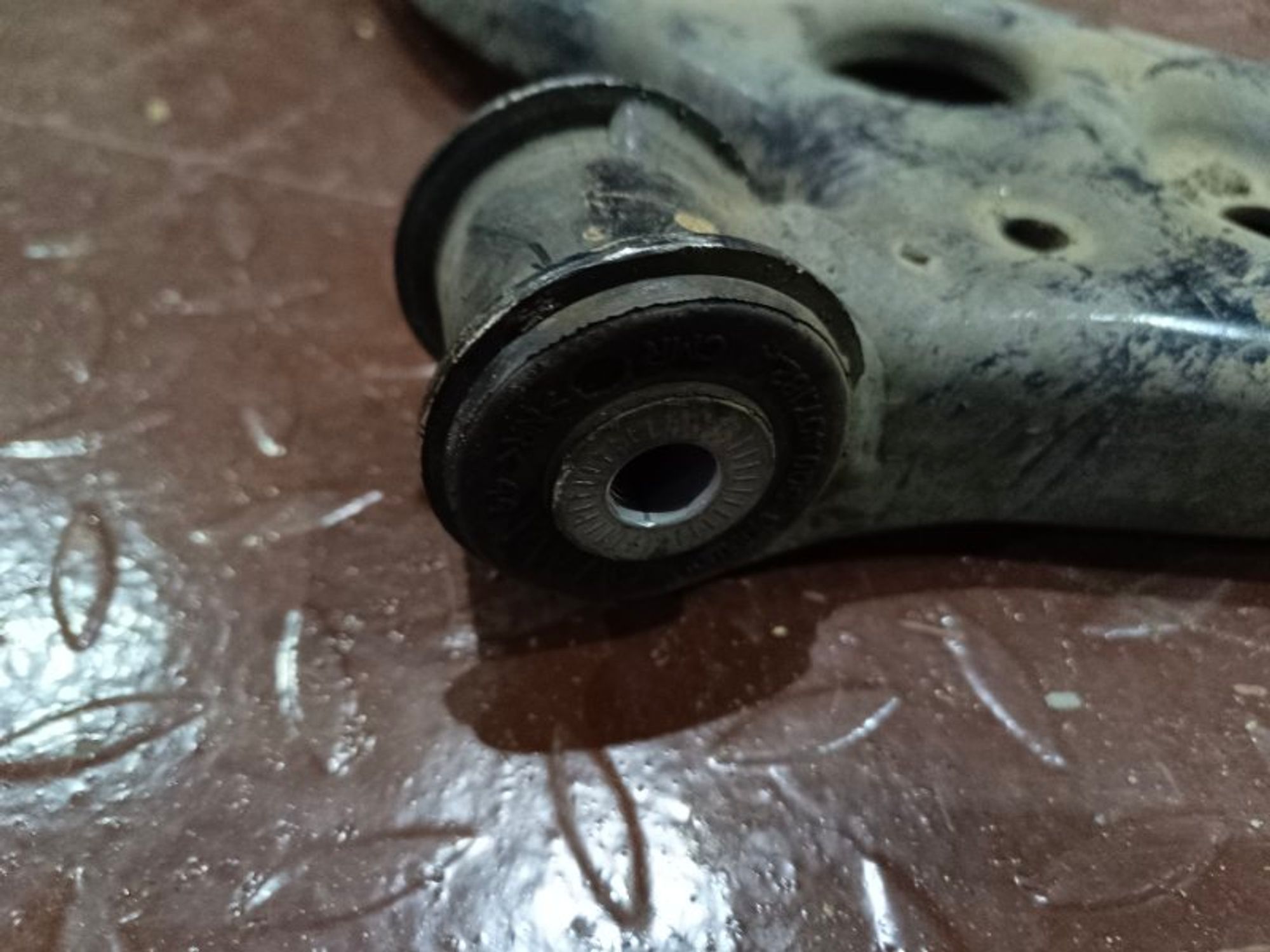 Рычаг подвески нижний передний левый Skoda Octavia, 7000 рублей, Ростов-на-Дону