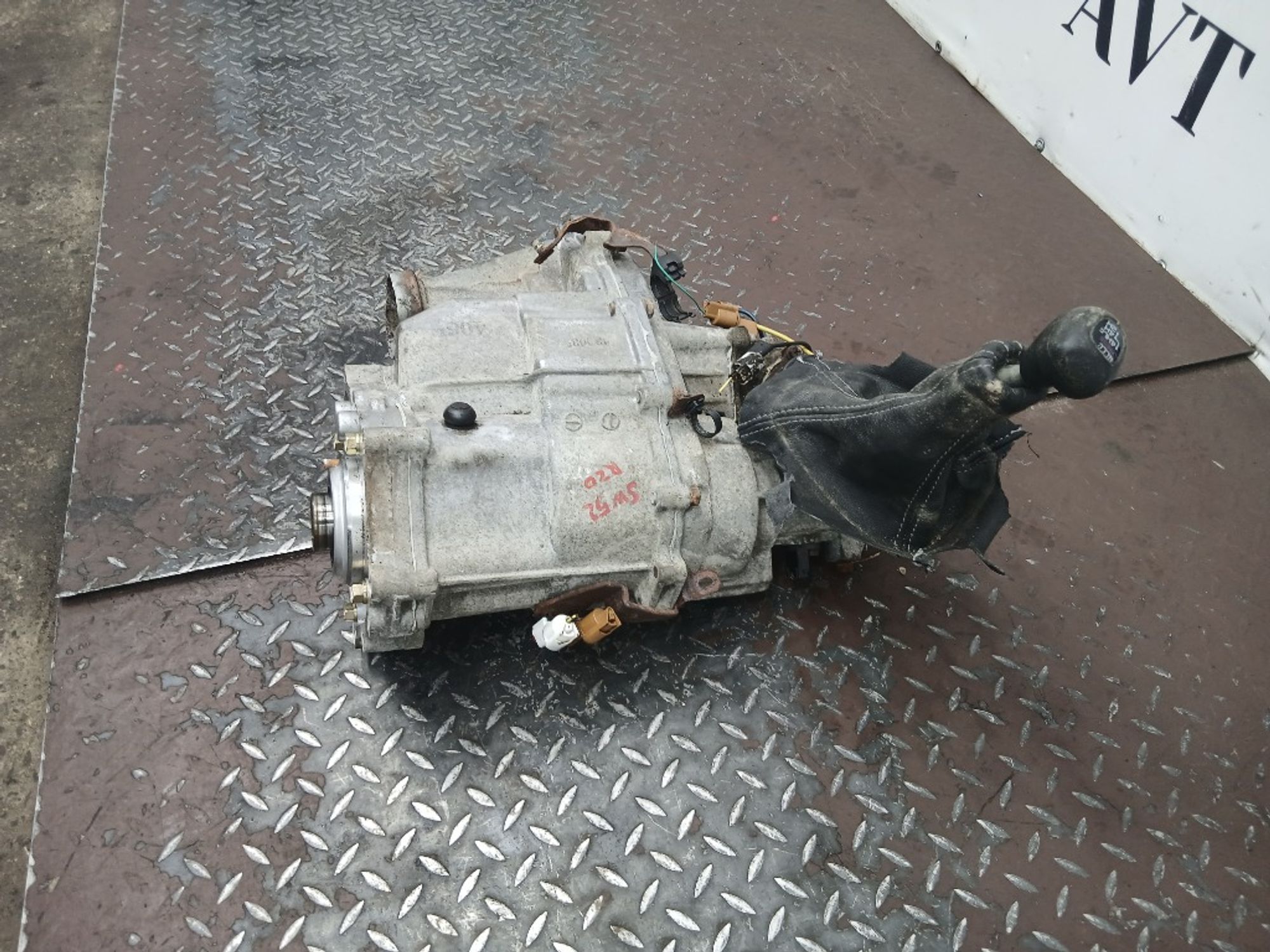Раздаточная коробка Mitsubishi Pajero 4G94, 15000 рублей, Ростов-на-Дону