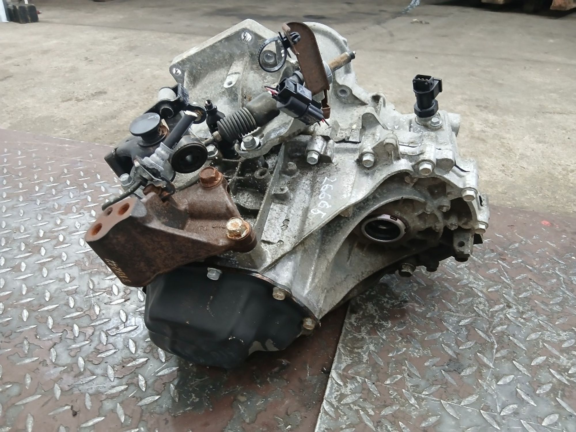 МКПП KIA Rio 2 G4EE, 12000 рублей, Ростов-на-Дону