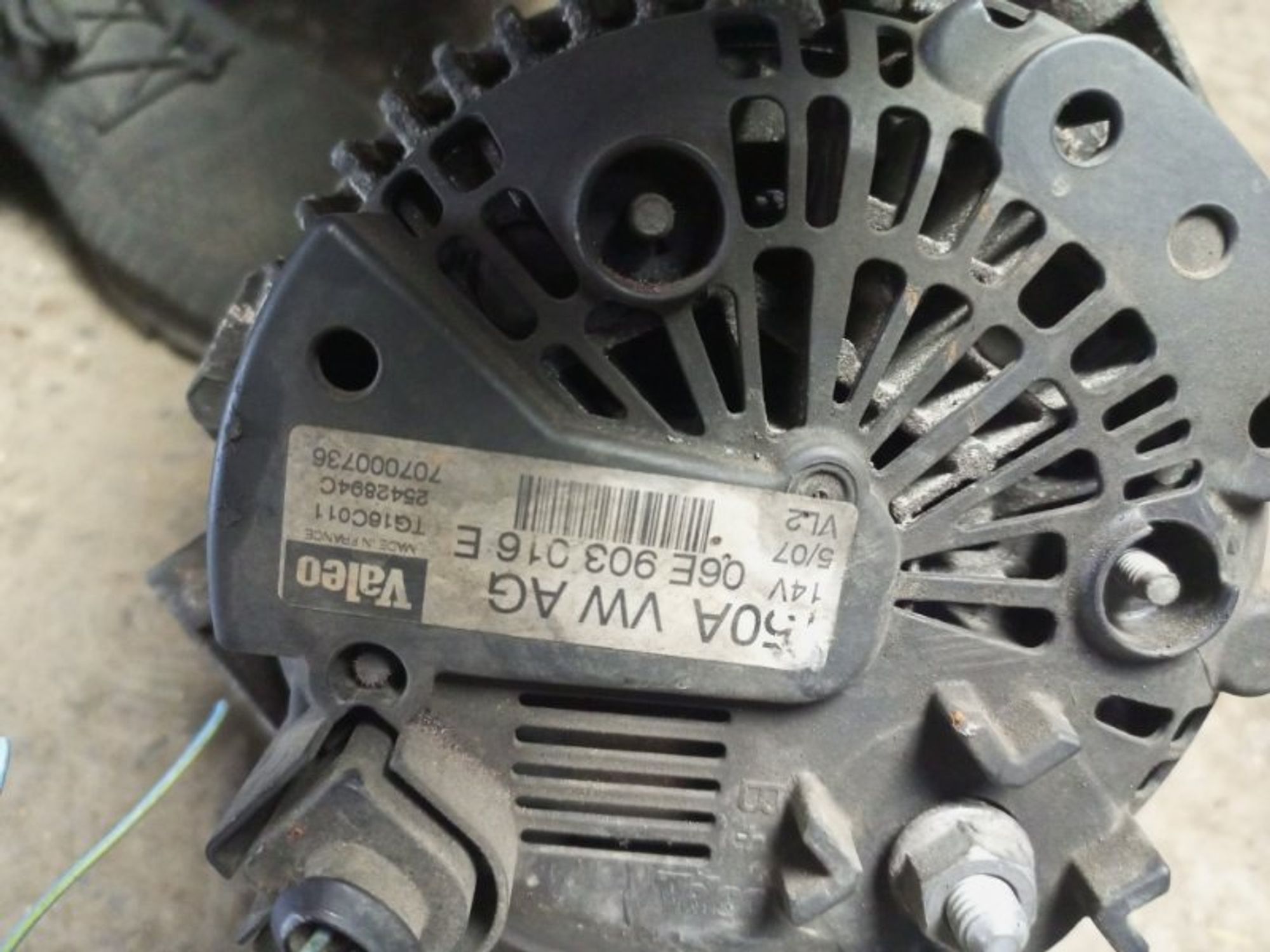 Генератор Audi A4 B7 AUK, 6500 рублей, Ростов-на-Дону