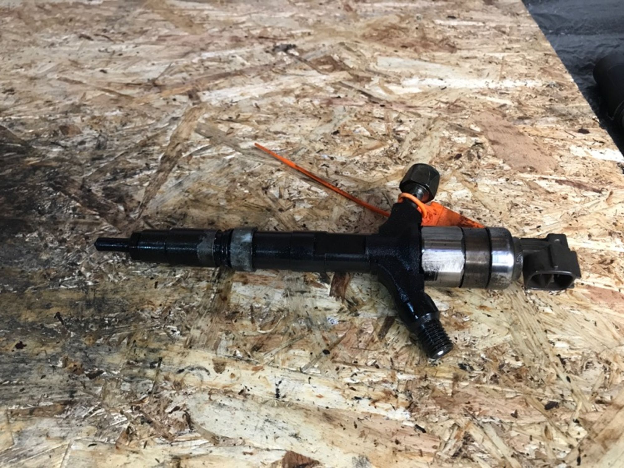 Форсунка топливная Toyota Hiace 2KD-FTV, 8000 рублей, Ростов-на-Дону