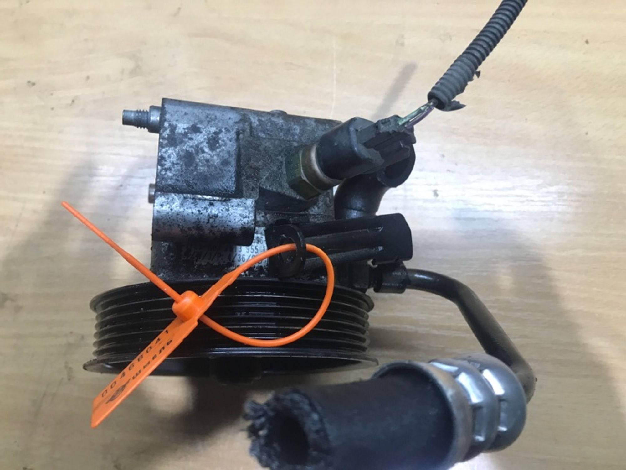 Насос гидроусилителя руля Ford Focus HXDB, 3500 рублей, Ростов-на-Дону