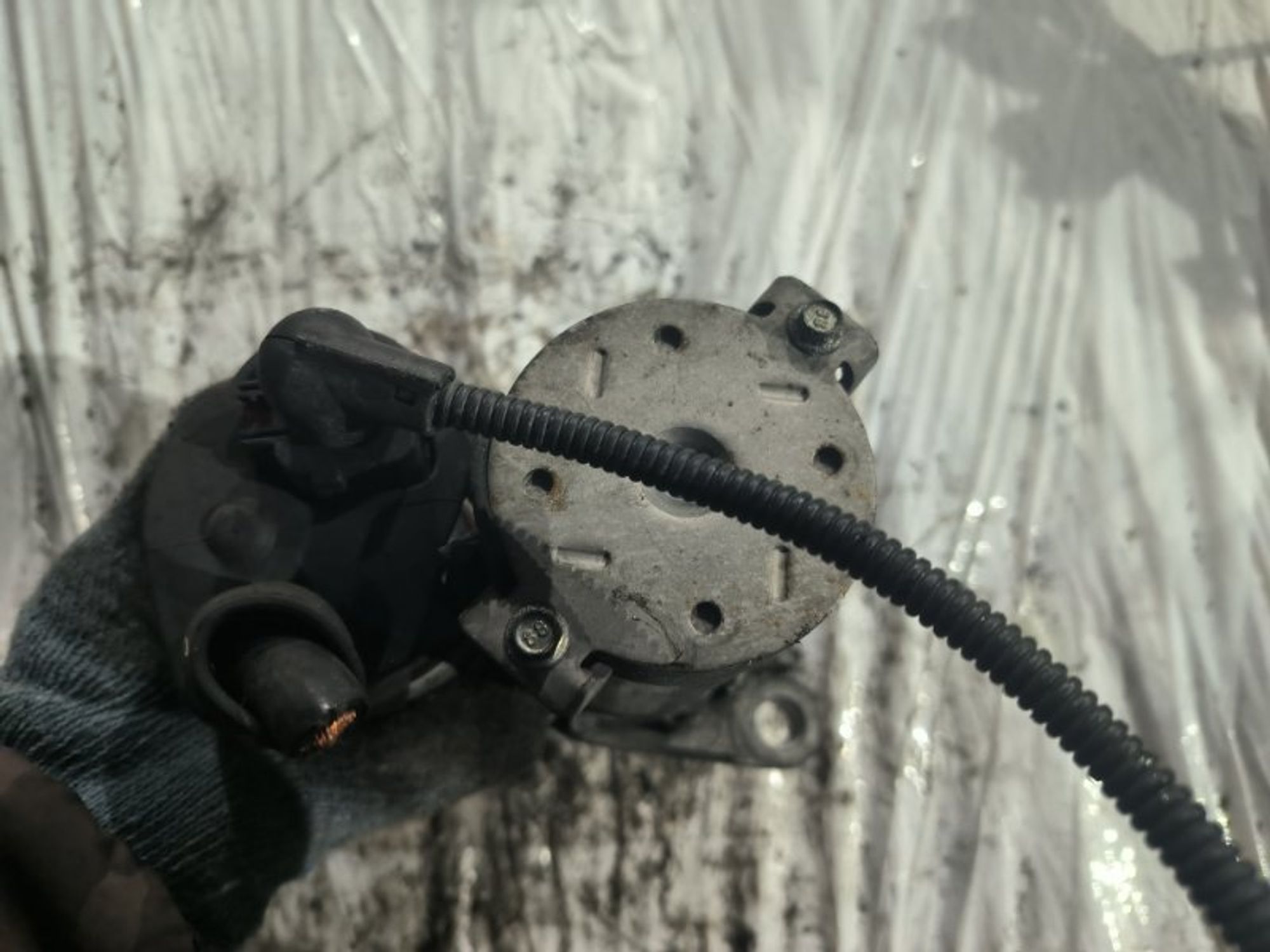 Стартер Volkswagen Golf BUD, 2000 рублей, Ростов-на-Дону