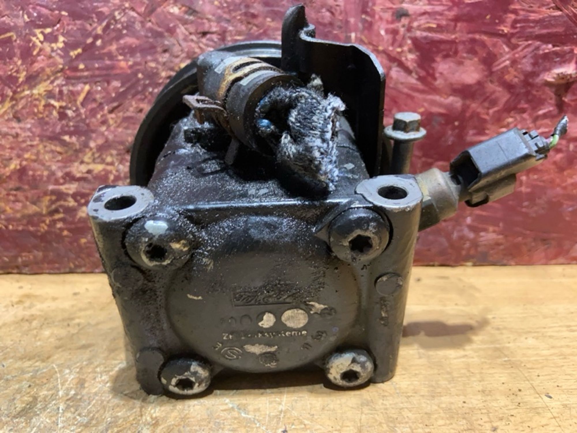 Насос гидроусилителя руля Ford Focus HXDB, 3500 рублей, Ростов-на-Дону