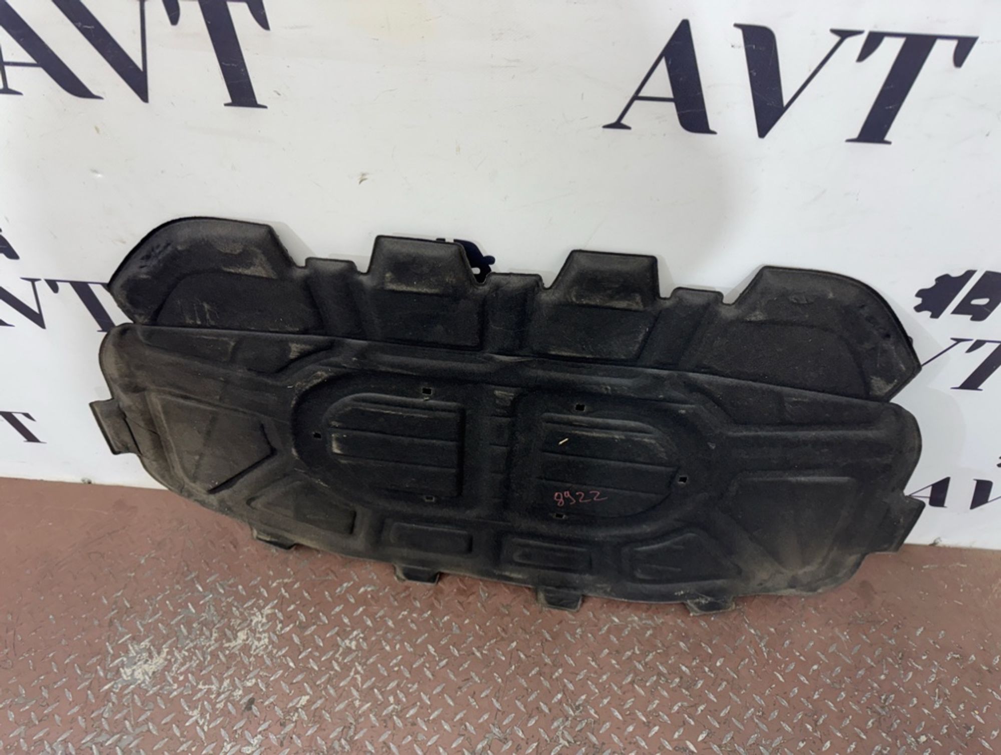 Обшивка капота Audi Q7 4L, 2500 рублей, Ростов-на-Дону