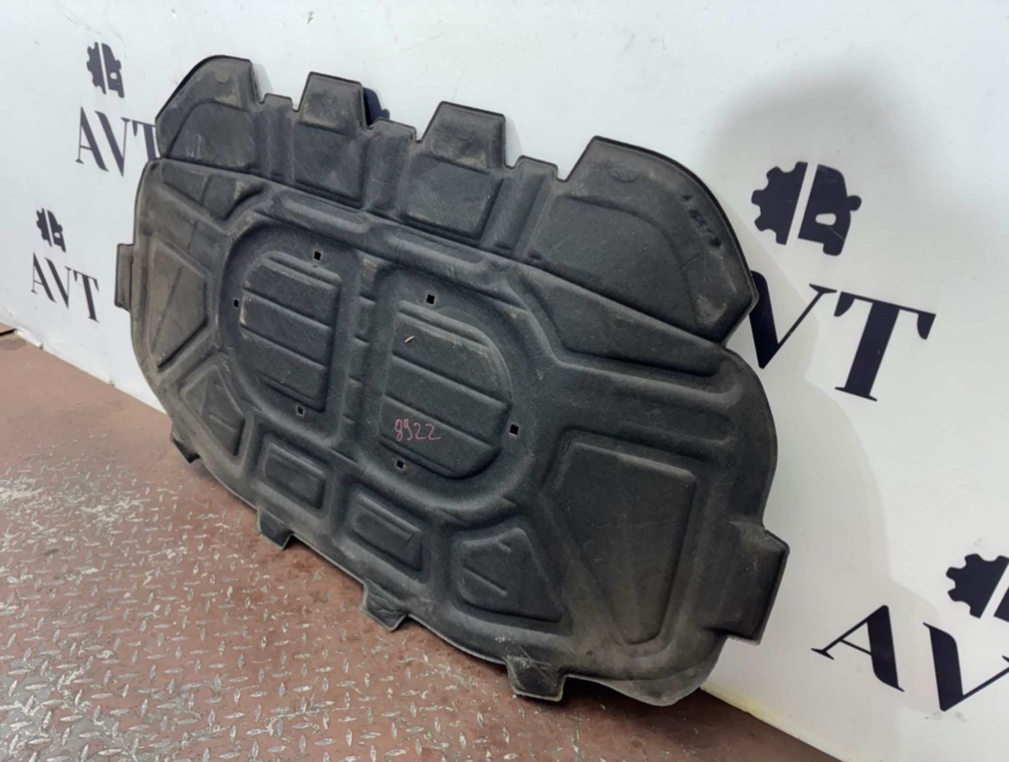 Обшивка капота Audi Q7 4L, 2500 рублей, Ростов-на-Дону