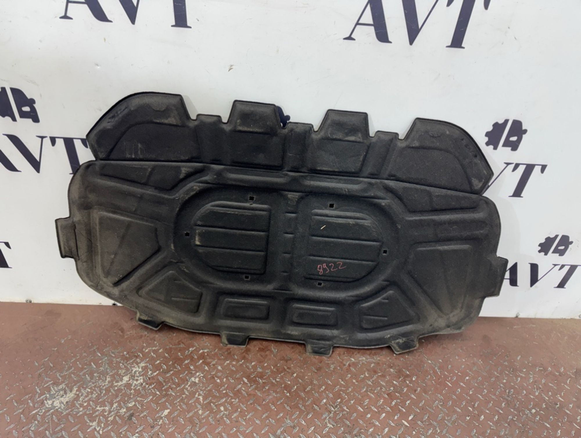 Обшивка капота Audi Q7 4L, 2500 рублей, Ростов-на-Дону