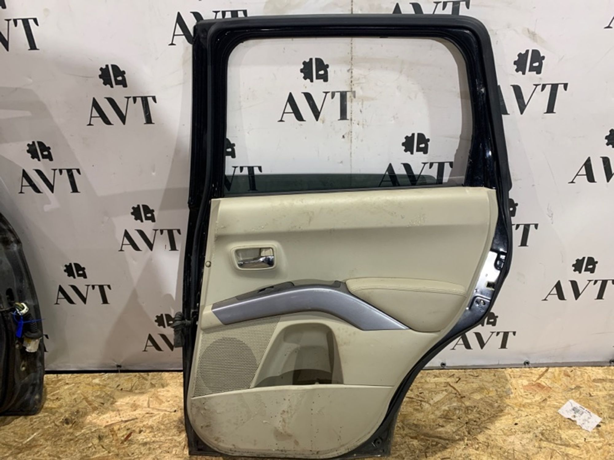 Дверь боковая задняя правая Citroen C-Crosser, 12000 рублей, Ростов-на-Дону