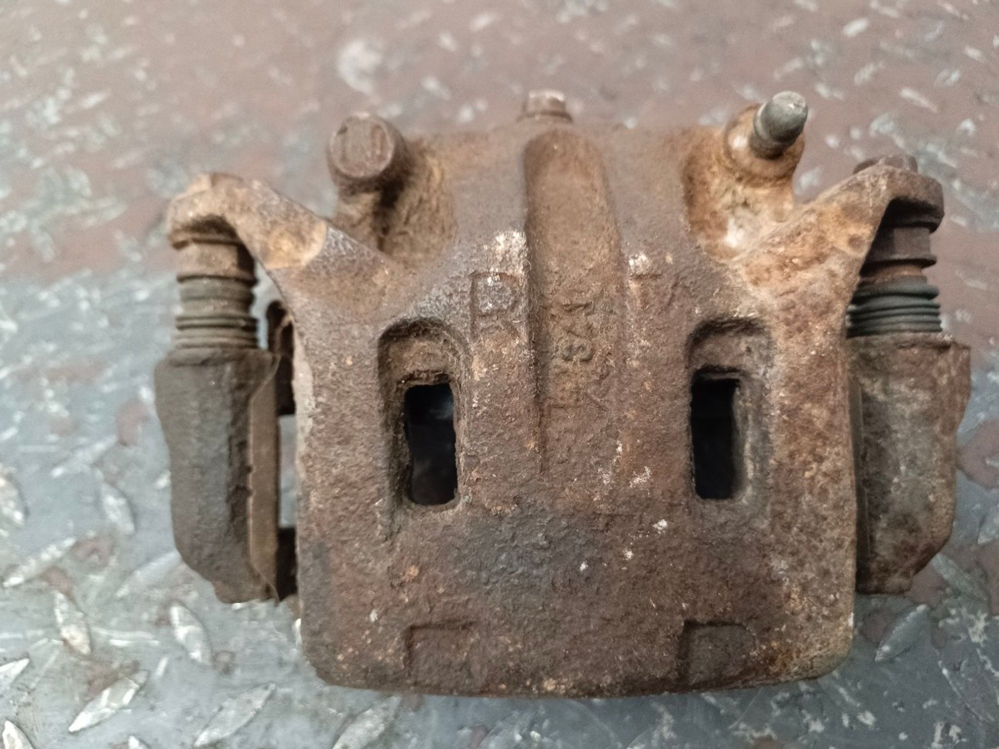 Суппорт тормозной передний правый Nissan Navara, 3000 рублей, Ростов-на-Дону