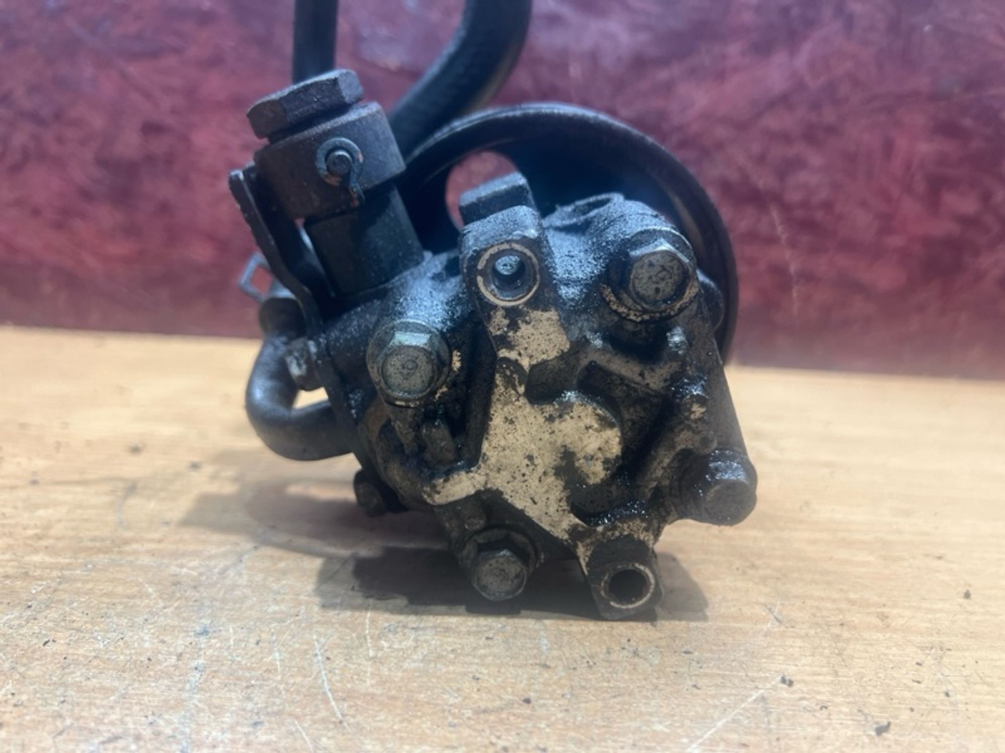 Насос гидроусилителя руля Hyundai Santa Fe D4EB, 3000 рублей, Ростов-на-Дону